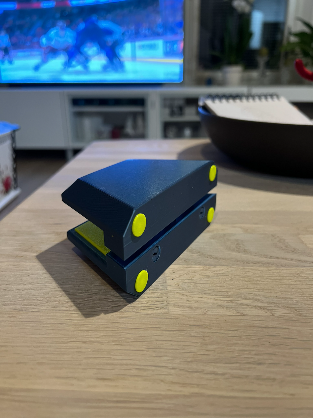 Laptop Stand-Steplessly adjustable!