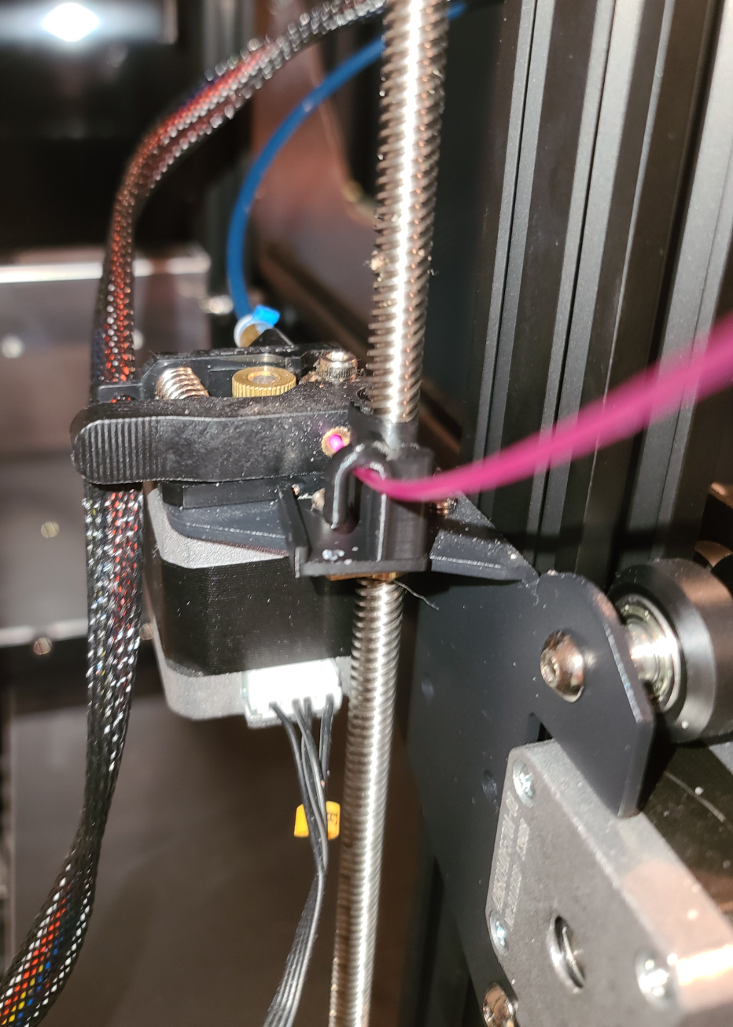 Ender 3 Upgrade - Filament Guide + Feet