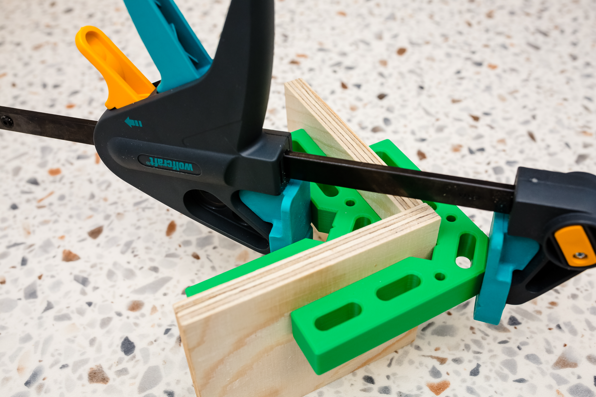 Corner Profile Support Block