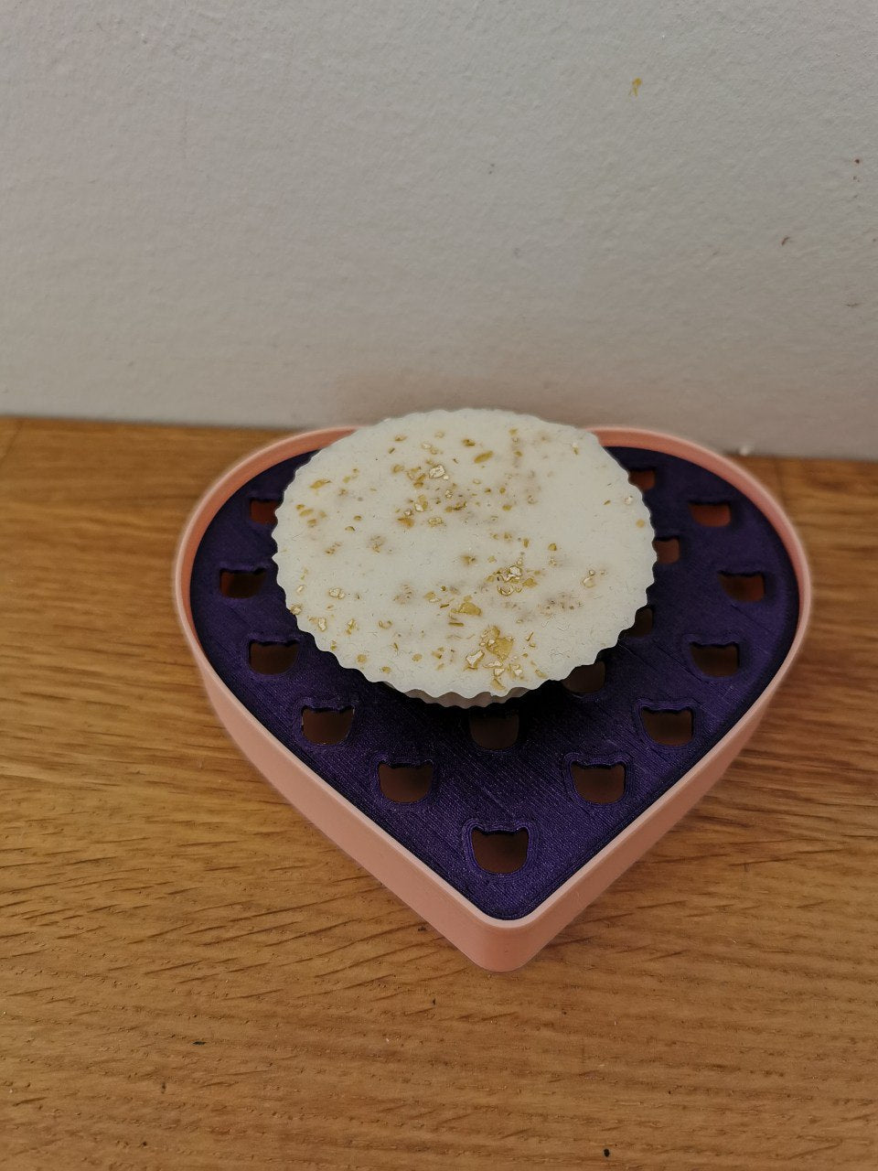 Cats soap dish heart