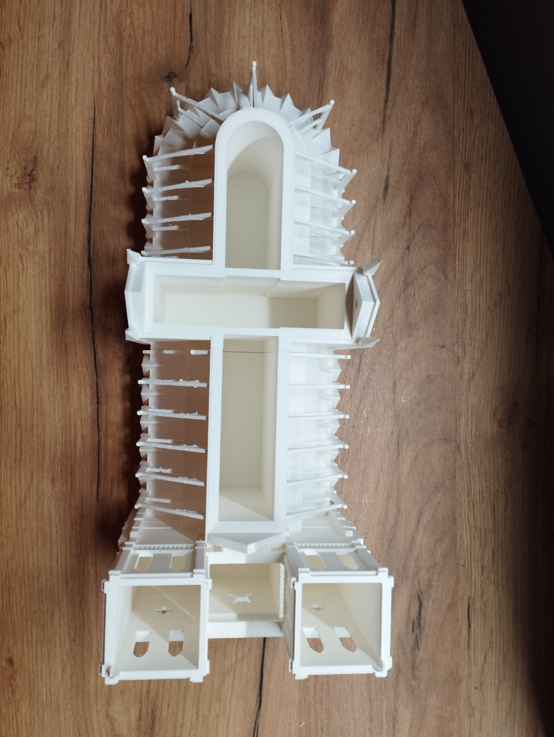 Notre Dame desk organizer