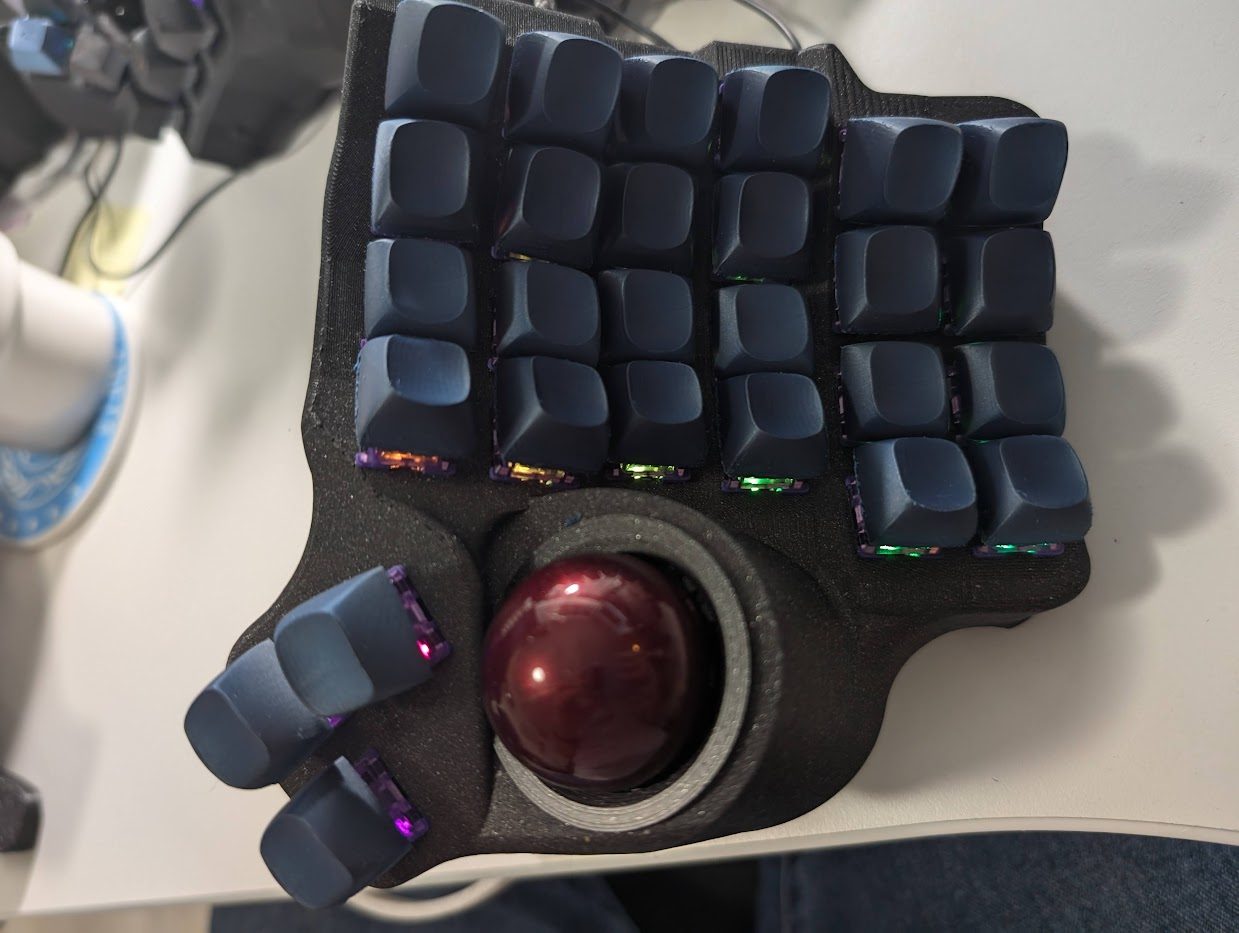 DES profile MX keycaps, separate stems and keys
