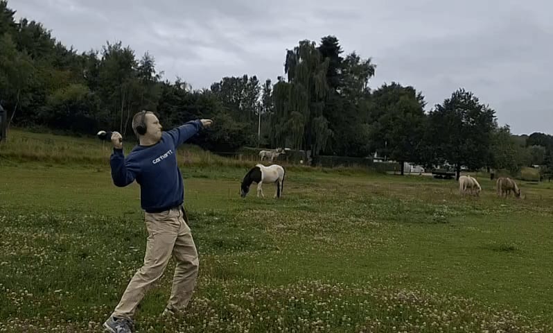 TPU ball thrower