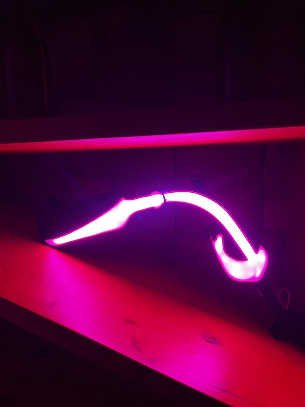 Wine Pouring Lamp – LED Decorative Bottle Light