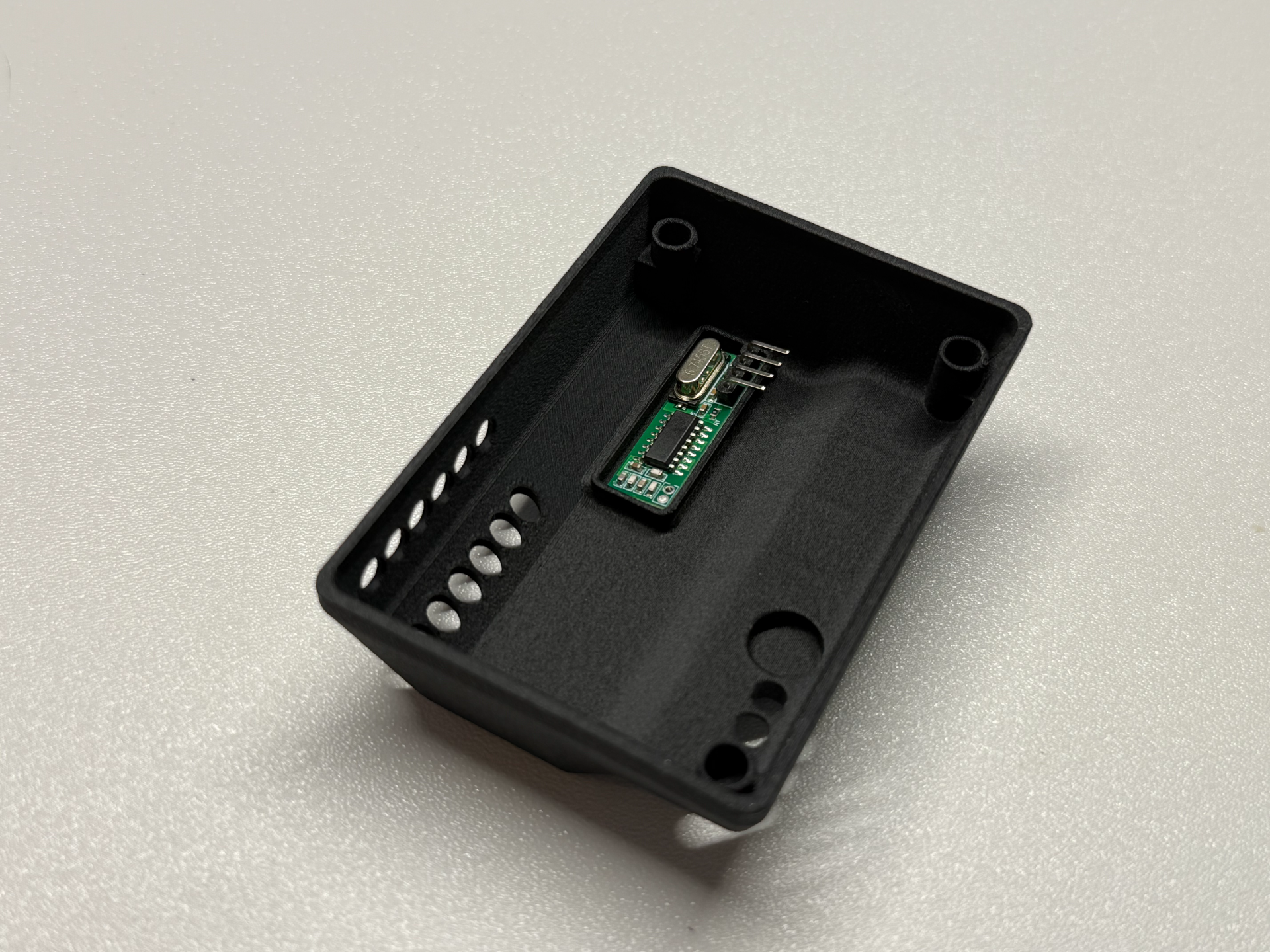 ESP32 Relay X2 with WL101-341 433MHz enclosure