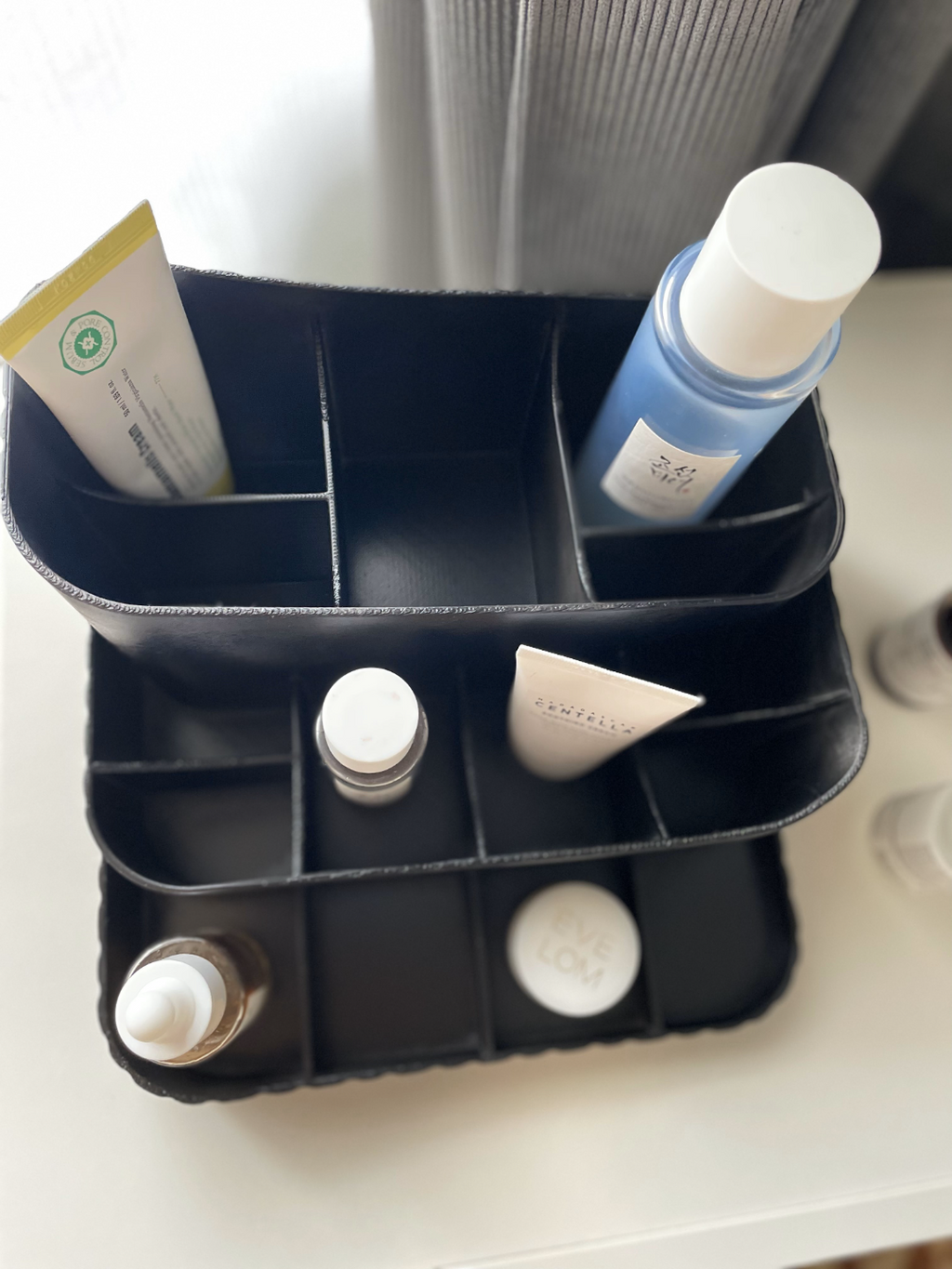Cosmetics Organizer