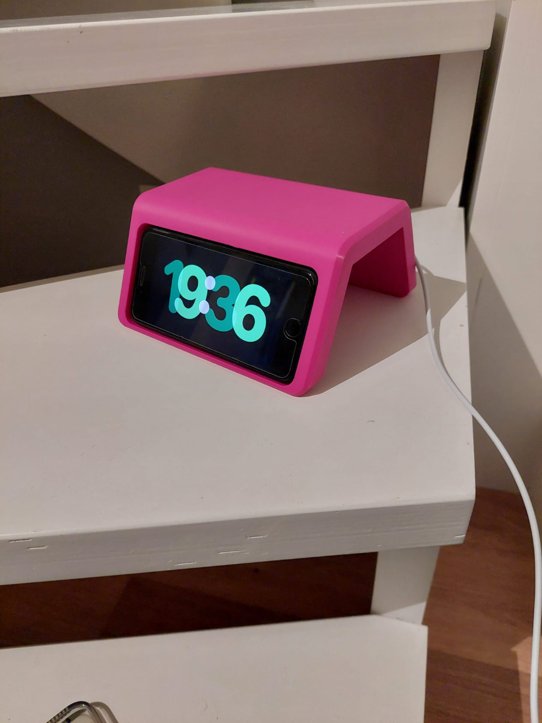 standby mode clock for iphone se 2020,2022 and 8