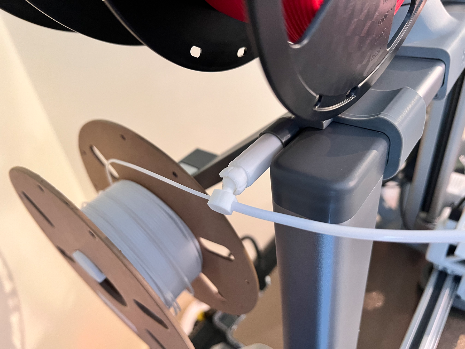BambuLab A1 Spool Holder with Bearings 608 V3