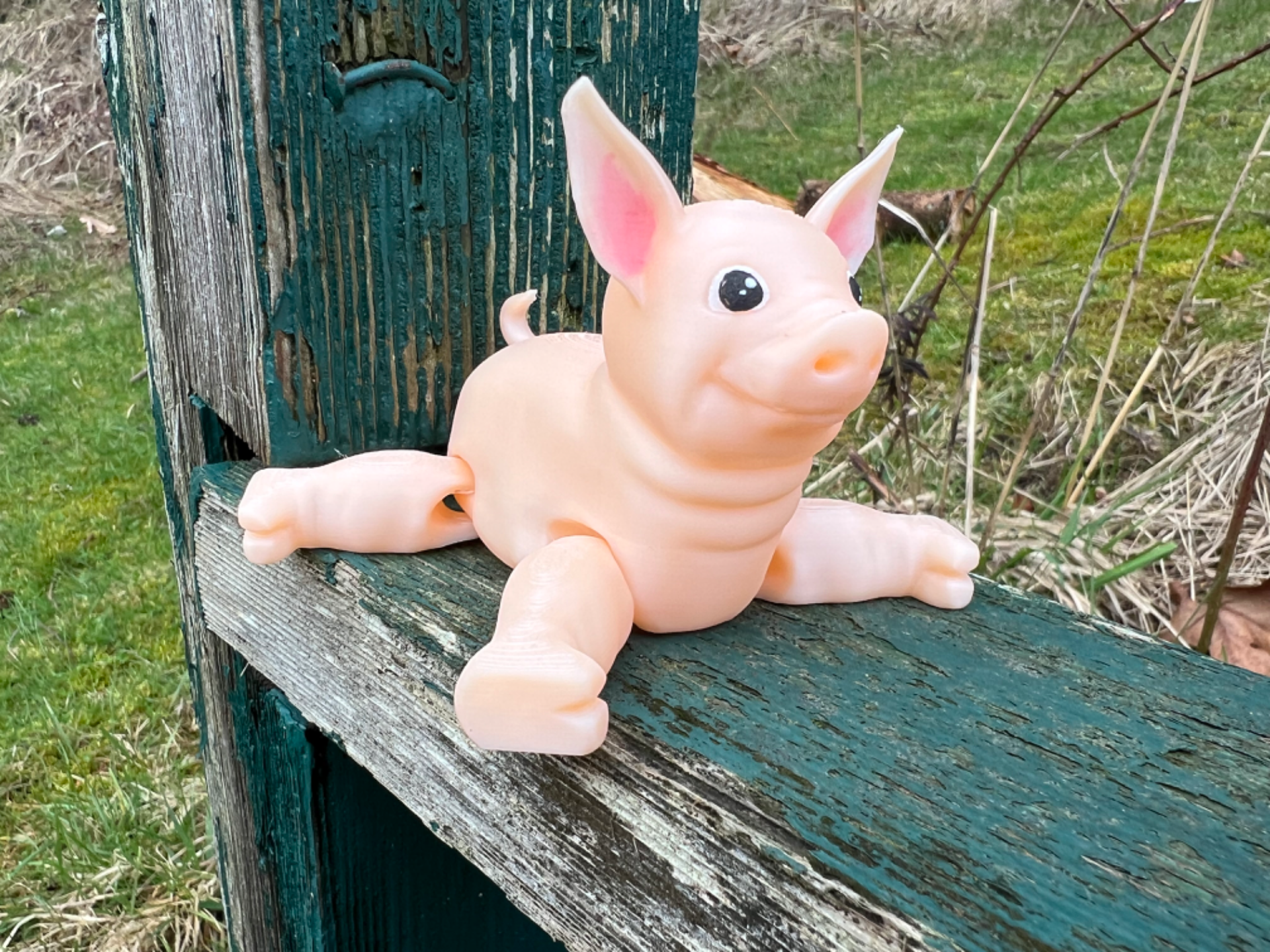 Zero supports! "Snorts" New pig in town! Articulated print in place