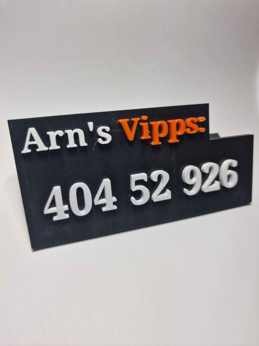 Customizable sign with simple stand