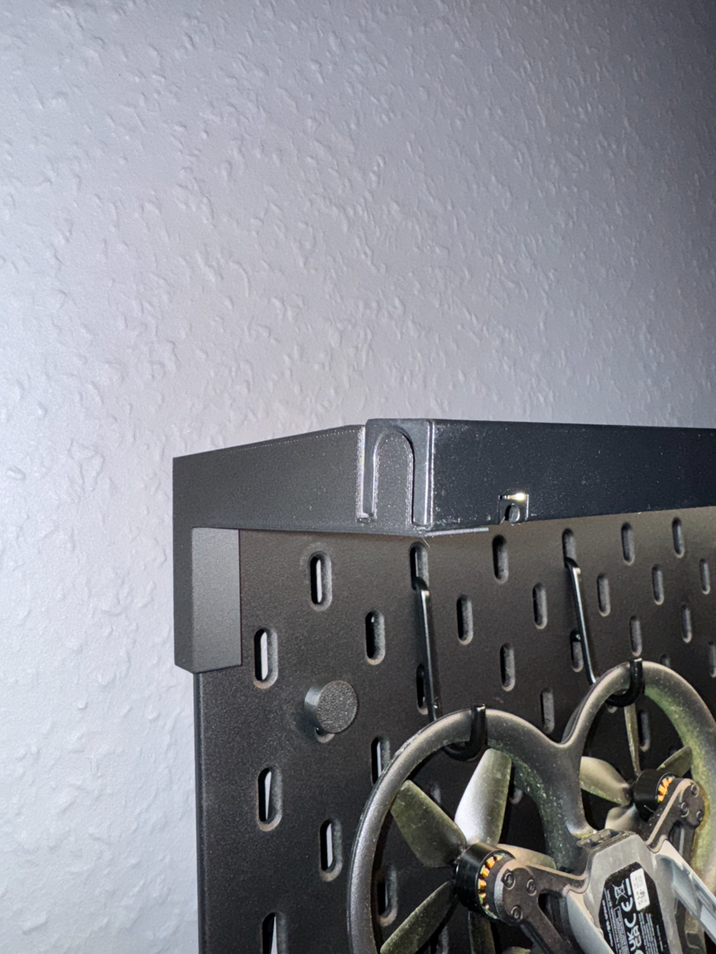 Skadis Skydrag holder