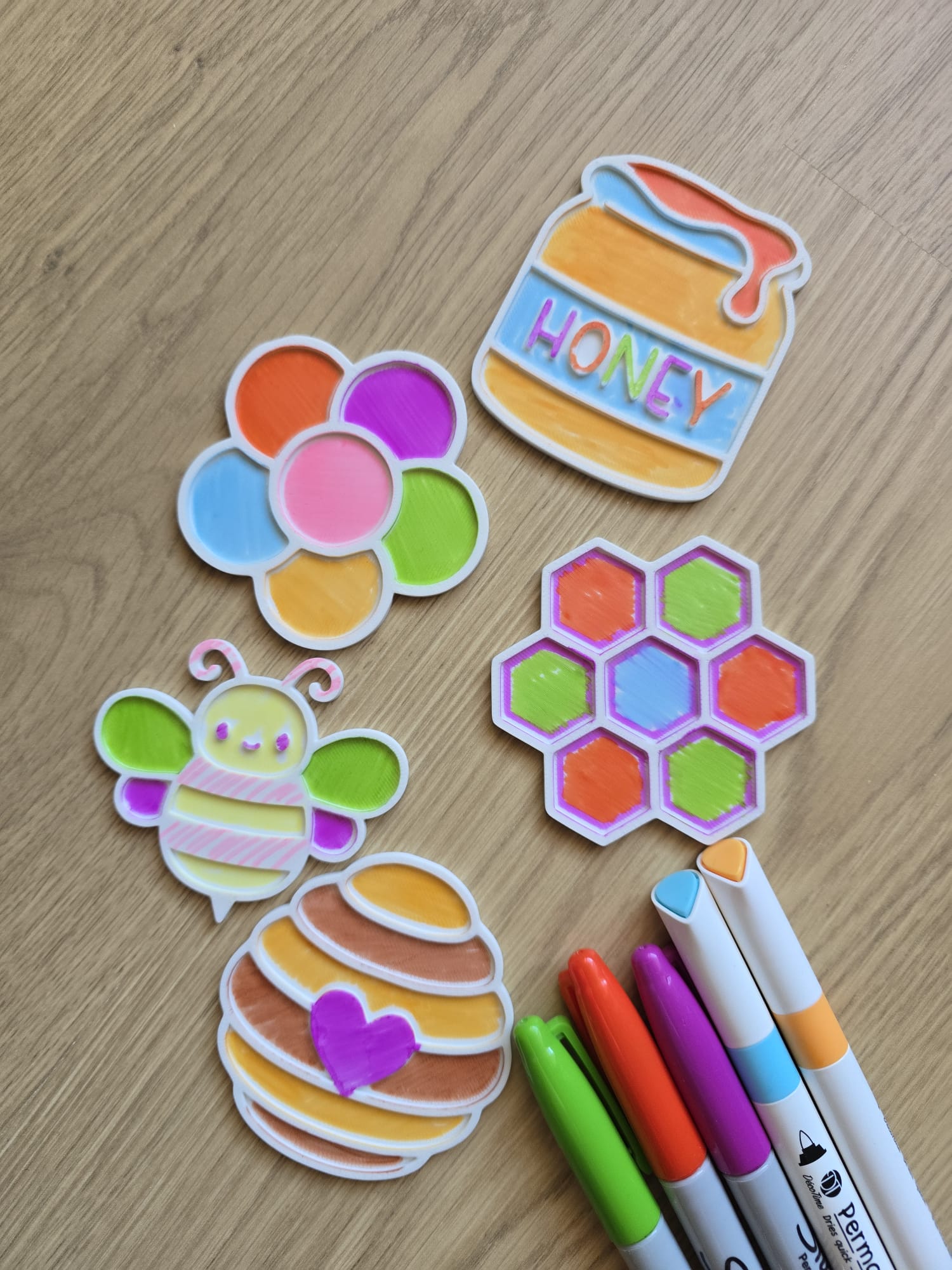 Cute Bee Honey Hive Comb Coloring Set Color