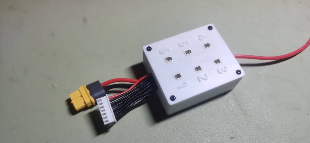 BT2.0接口1-6S充电器