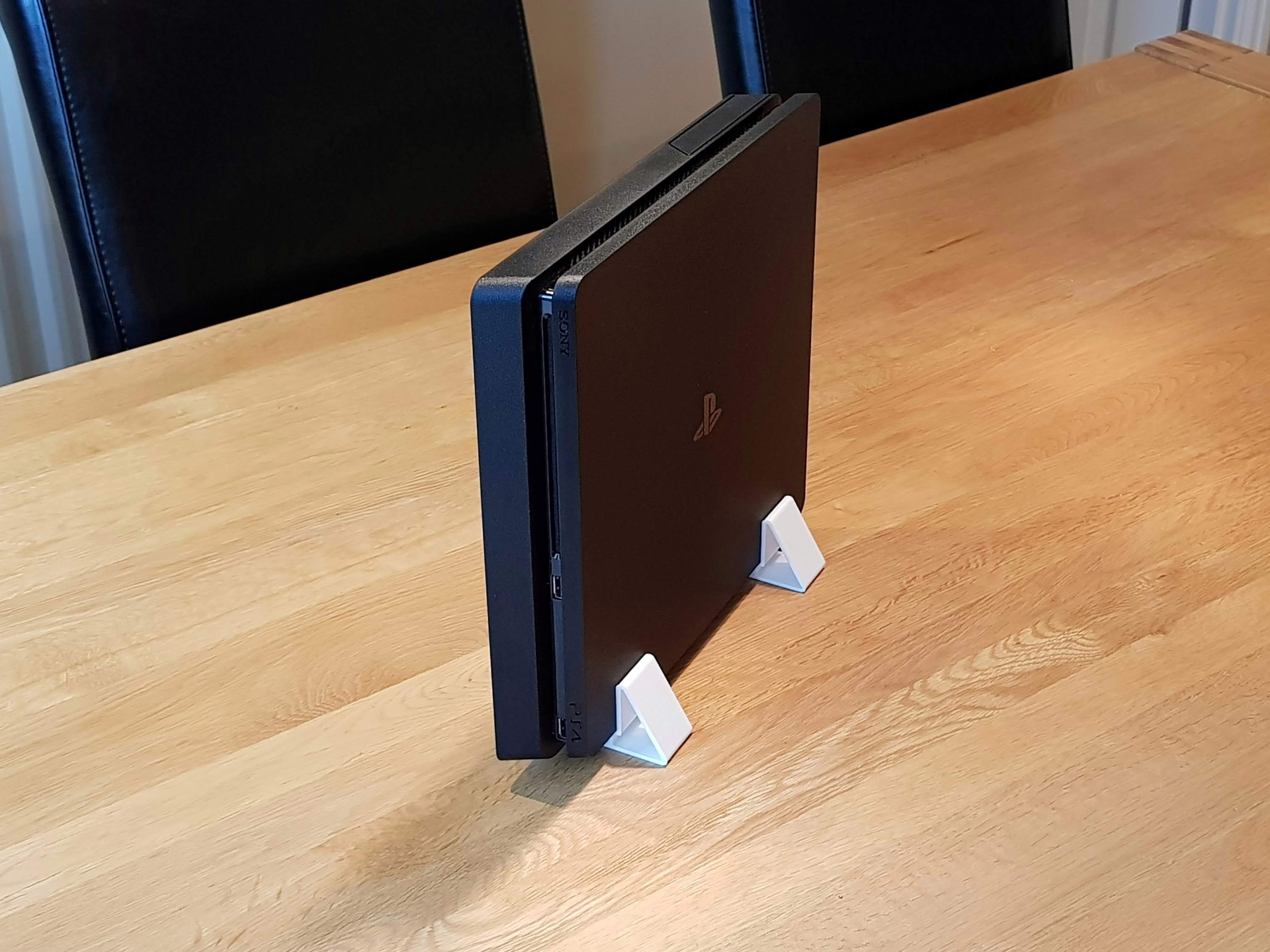 ps4 slim vertical stand
