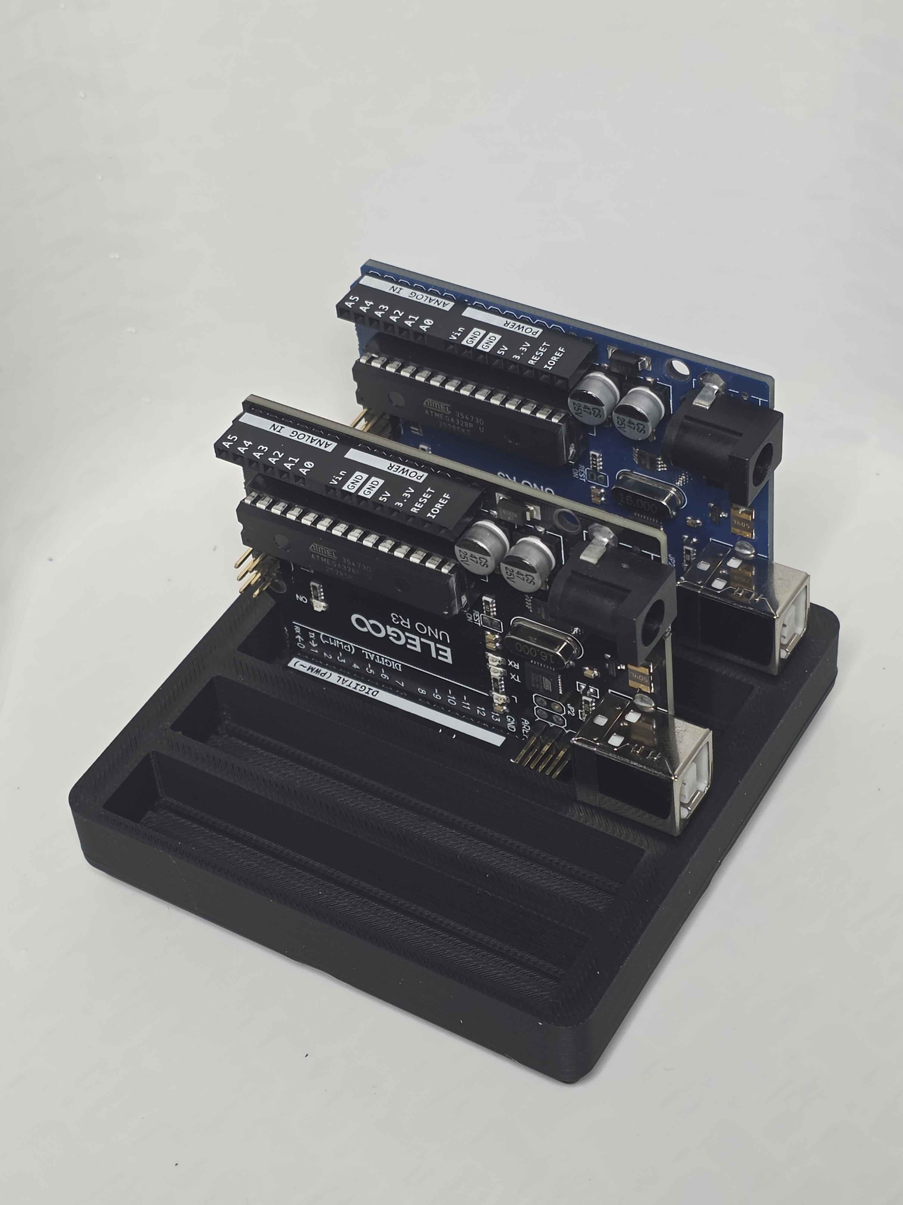 Gridfinity Arduino Uno R3 Holders - Up to 5 boards