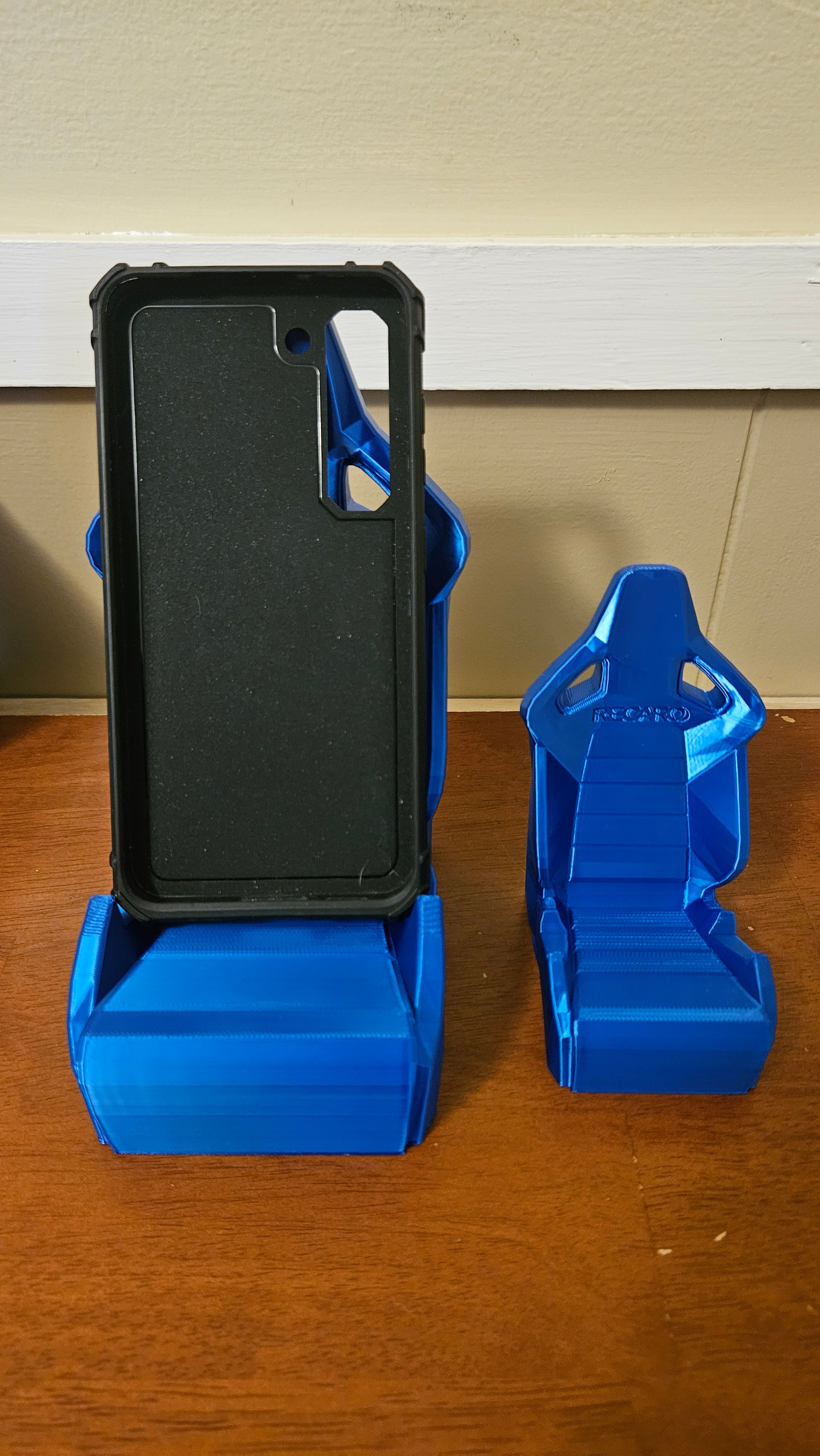 Recaro Seat Phone Holder (smaller)
