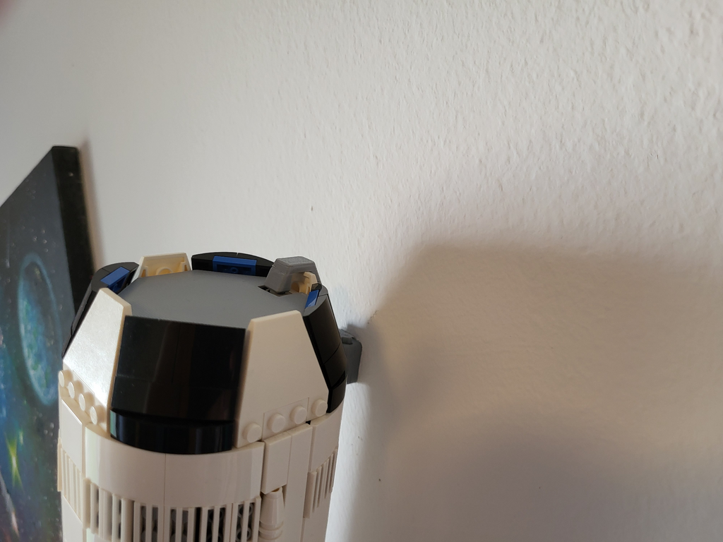 Brick Saturn V invisible wall mount
