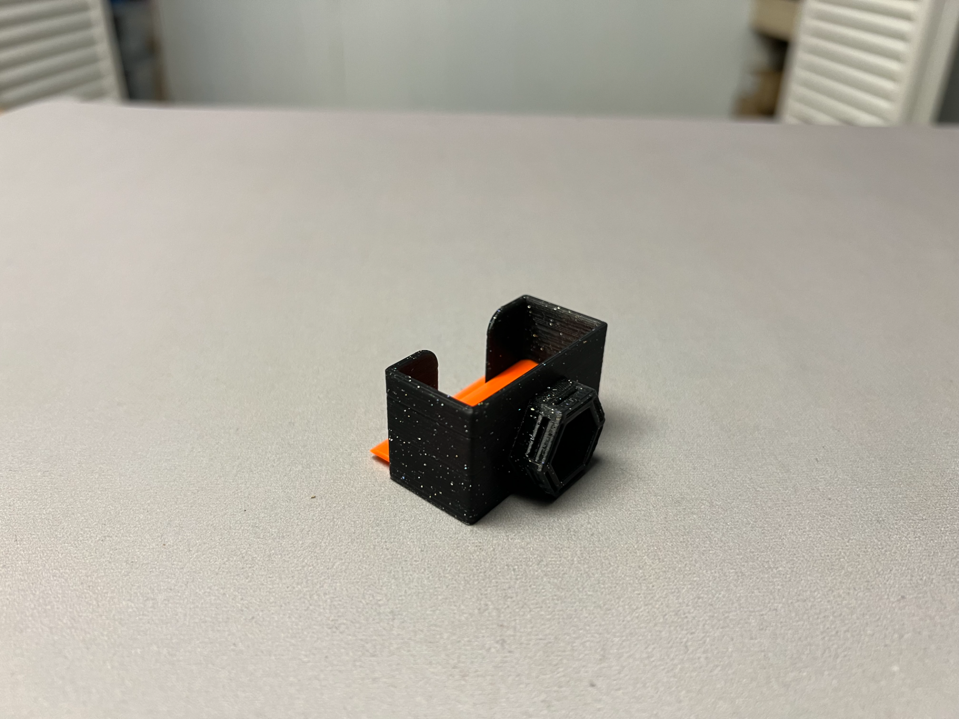 Plastic Razor Blade Scraper Dispenser - HSW mount