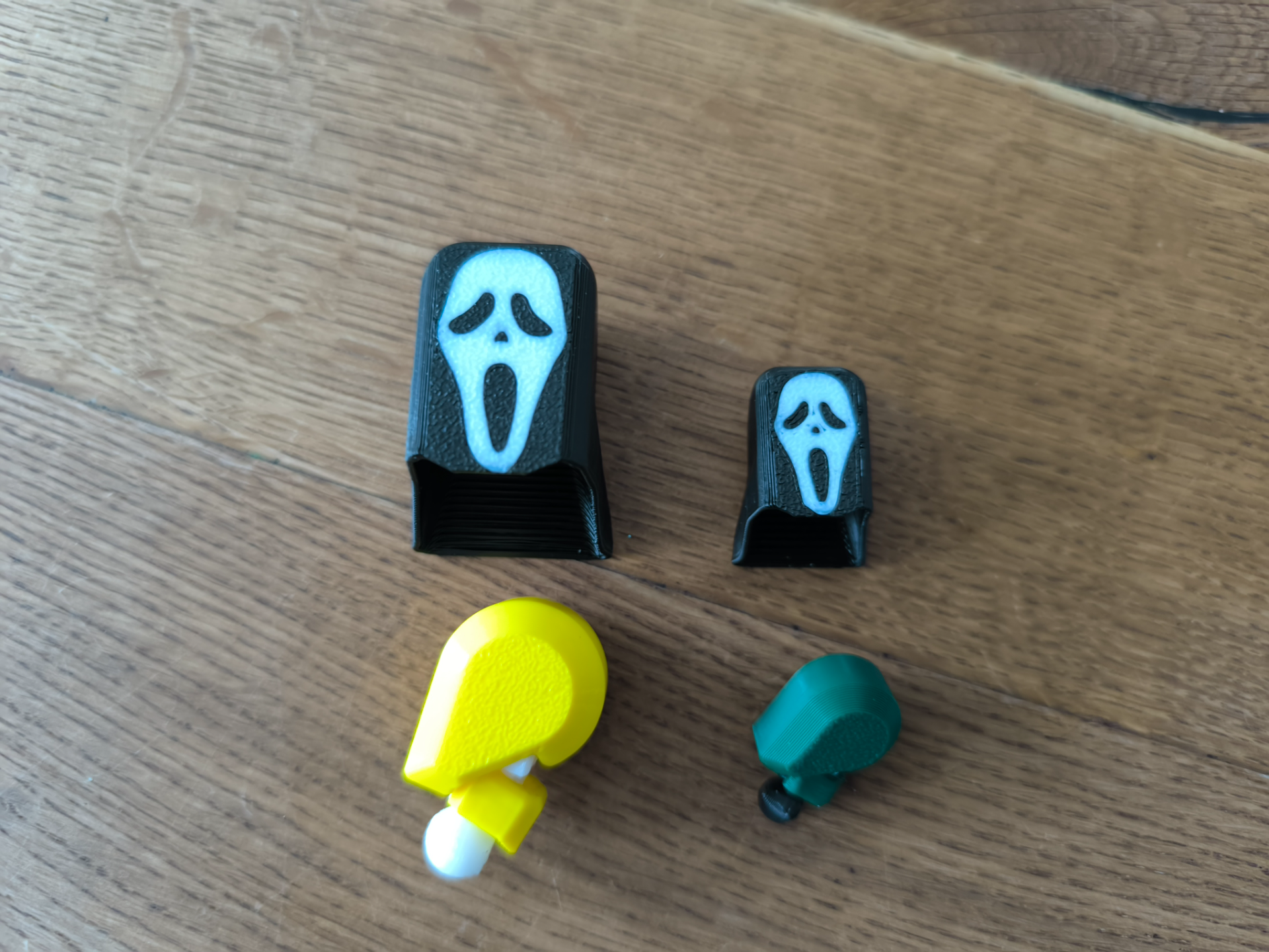 Scream Mask for Dummy13 - Halloween Accessory