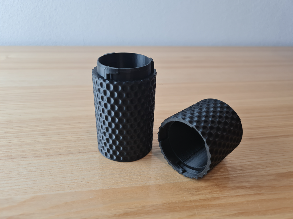Golf ball surface container /box
