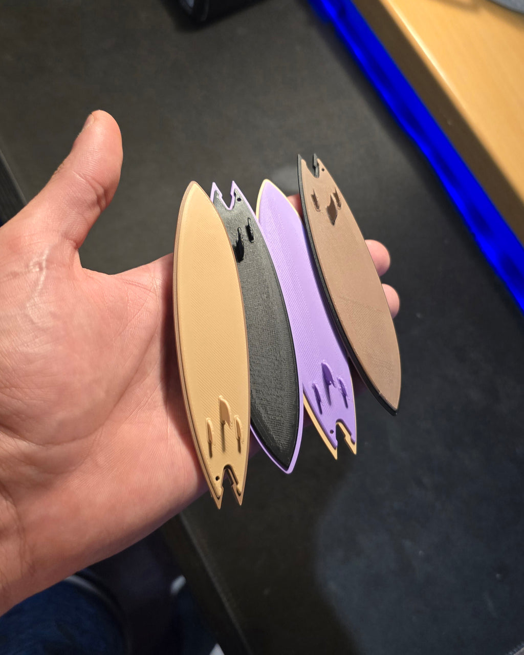 Finger Surf-board For Beach/Pool/Car