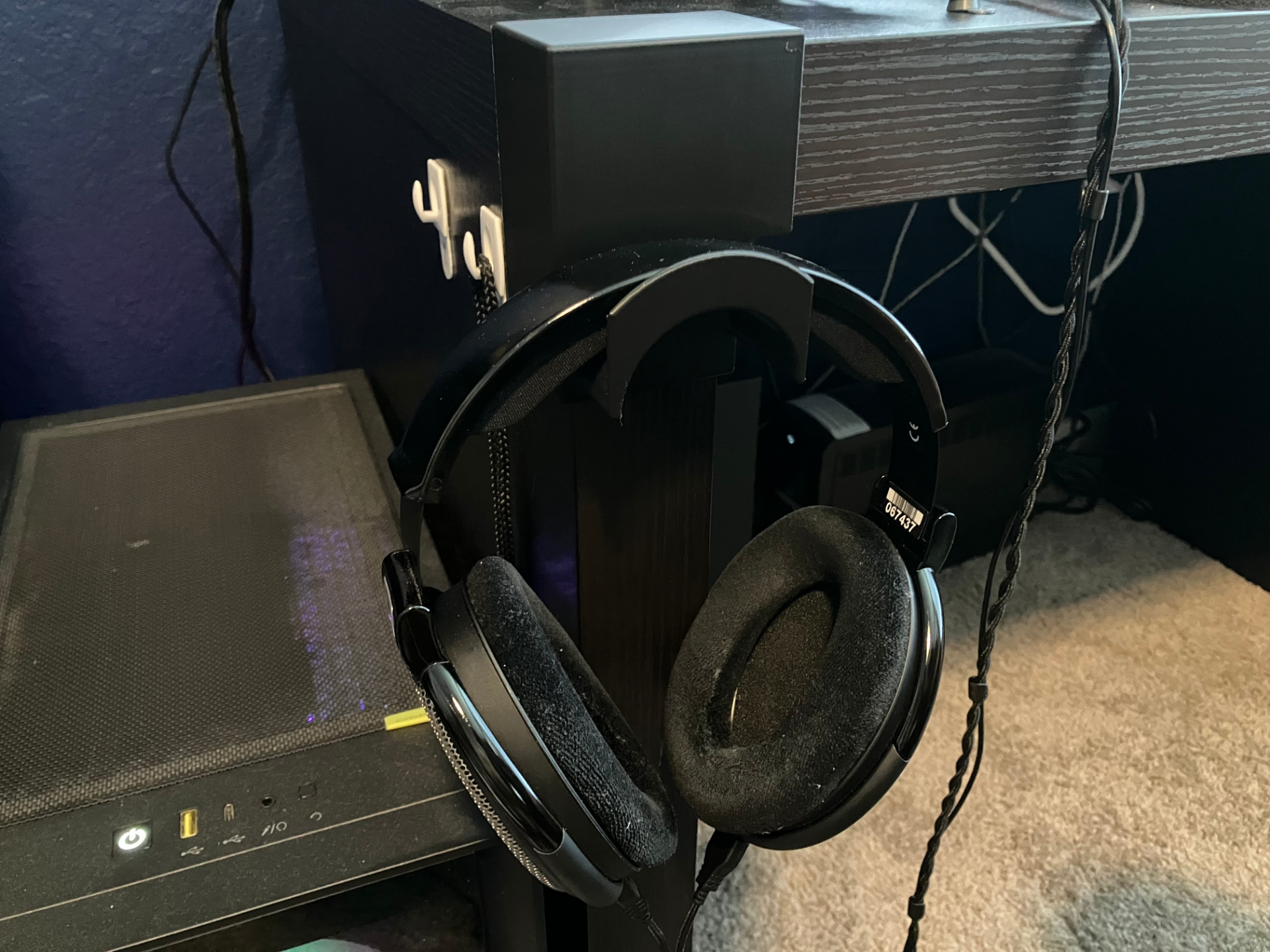 IKEA Malm Desk Corner Headphone Holder