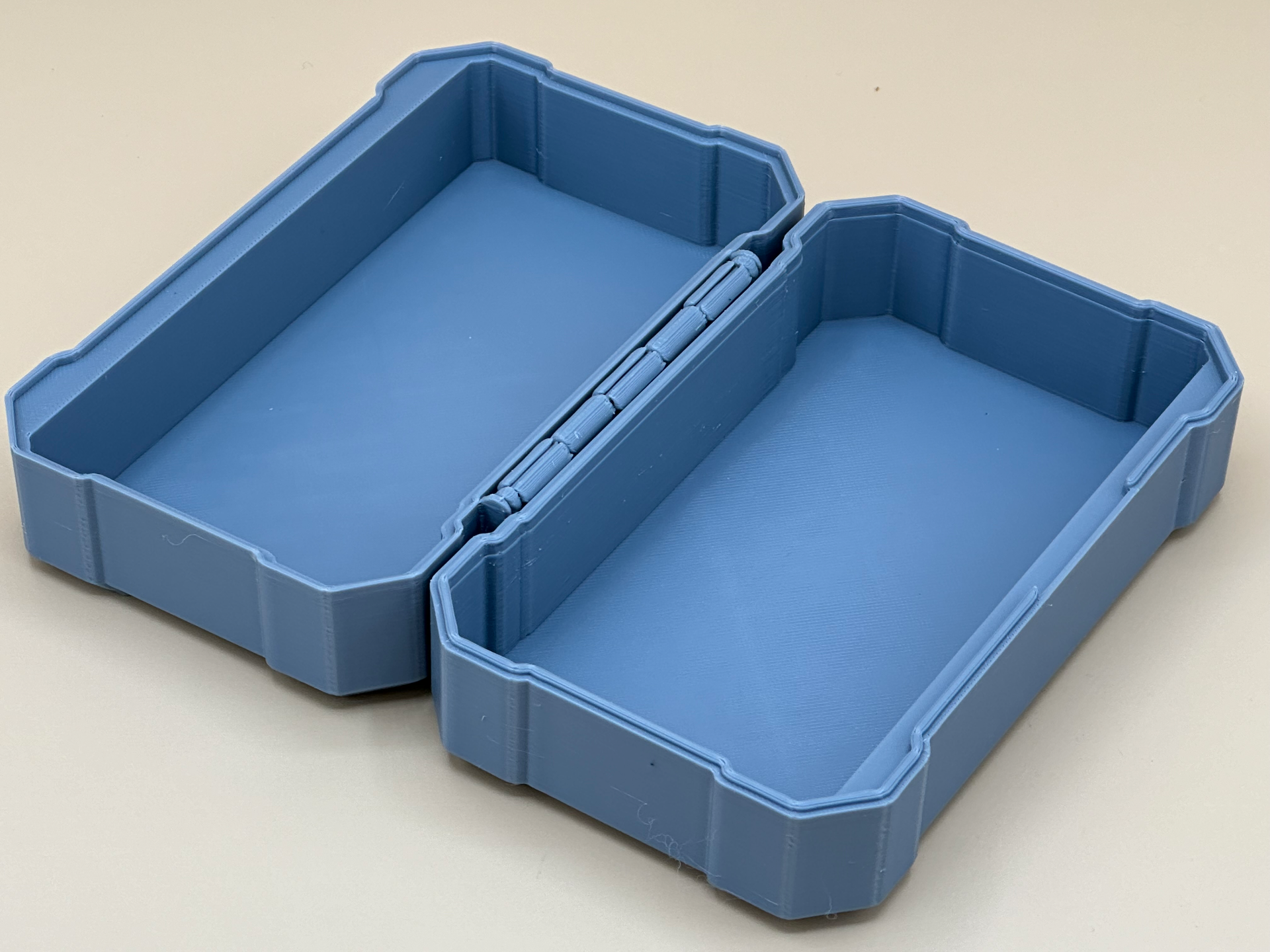 "Print-in-Place" Bambu Lab Box with Lid: Simple, Versatile, and Assembly-Free
