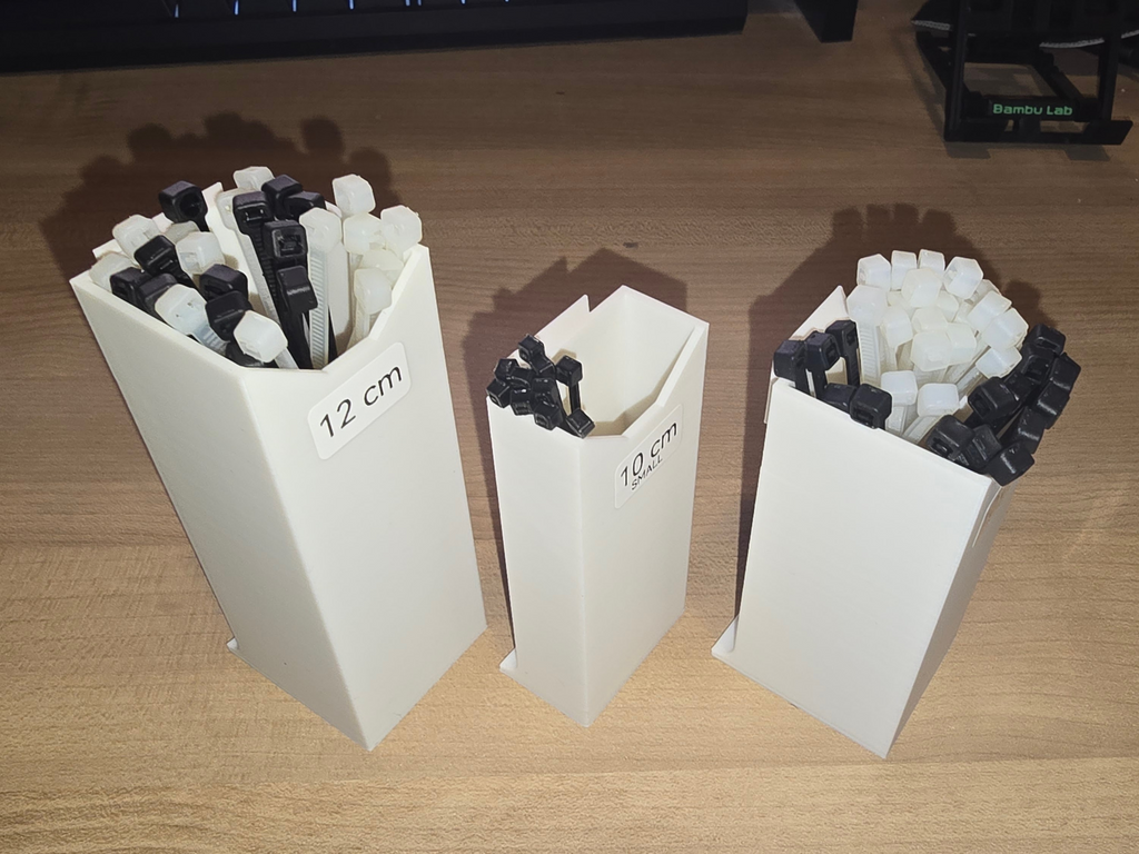 Parametric bins for Skadis