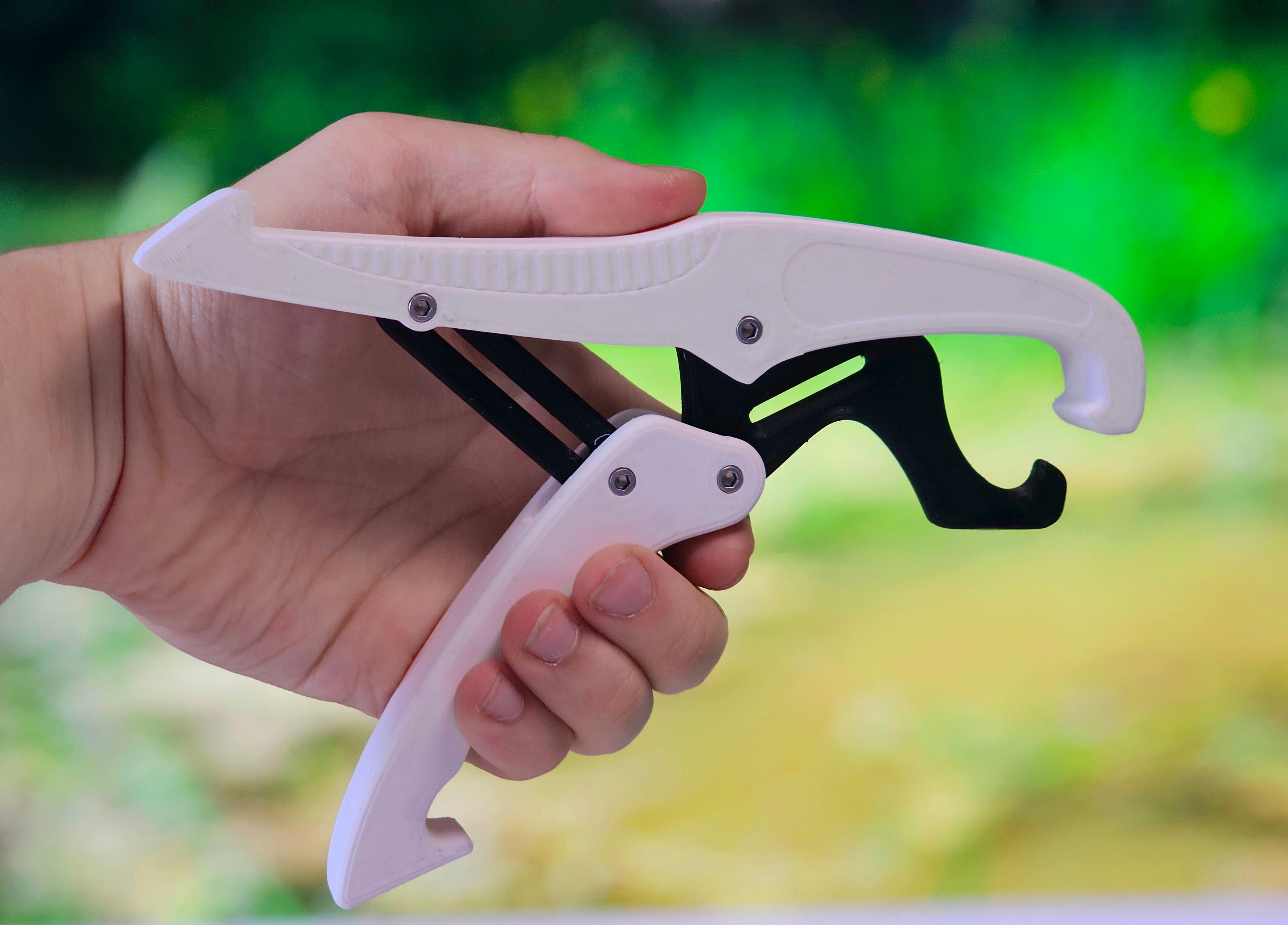 Fish Lip Gripper