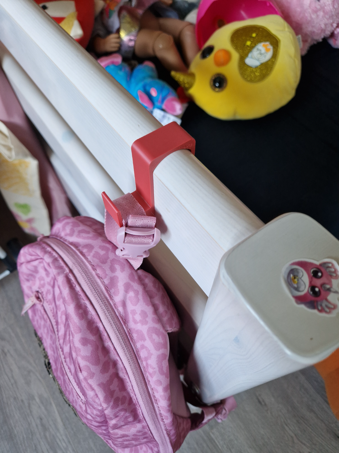 Flexa bed hook