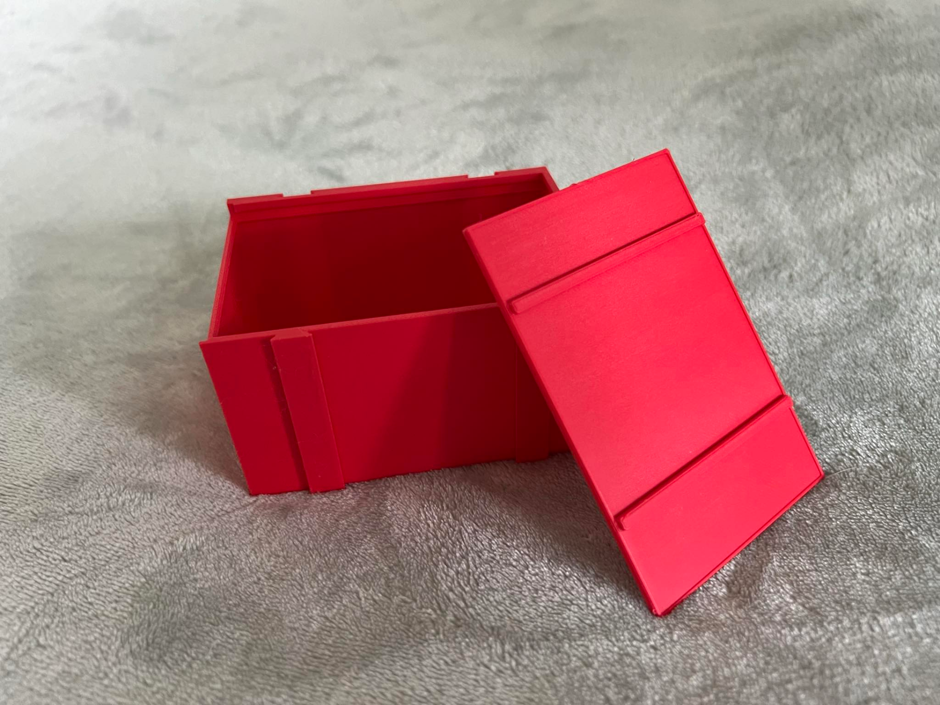 Interconnecting Modular Box with sliding Lid