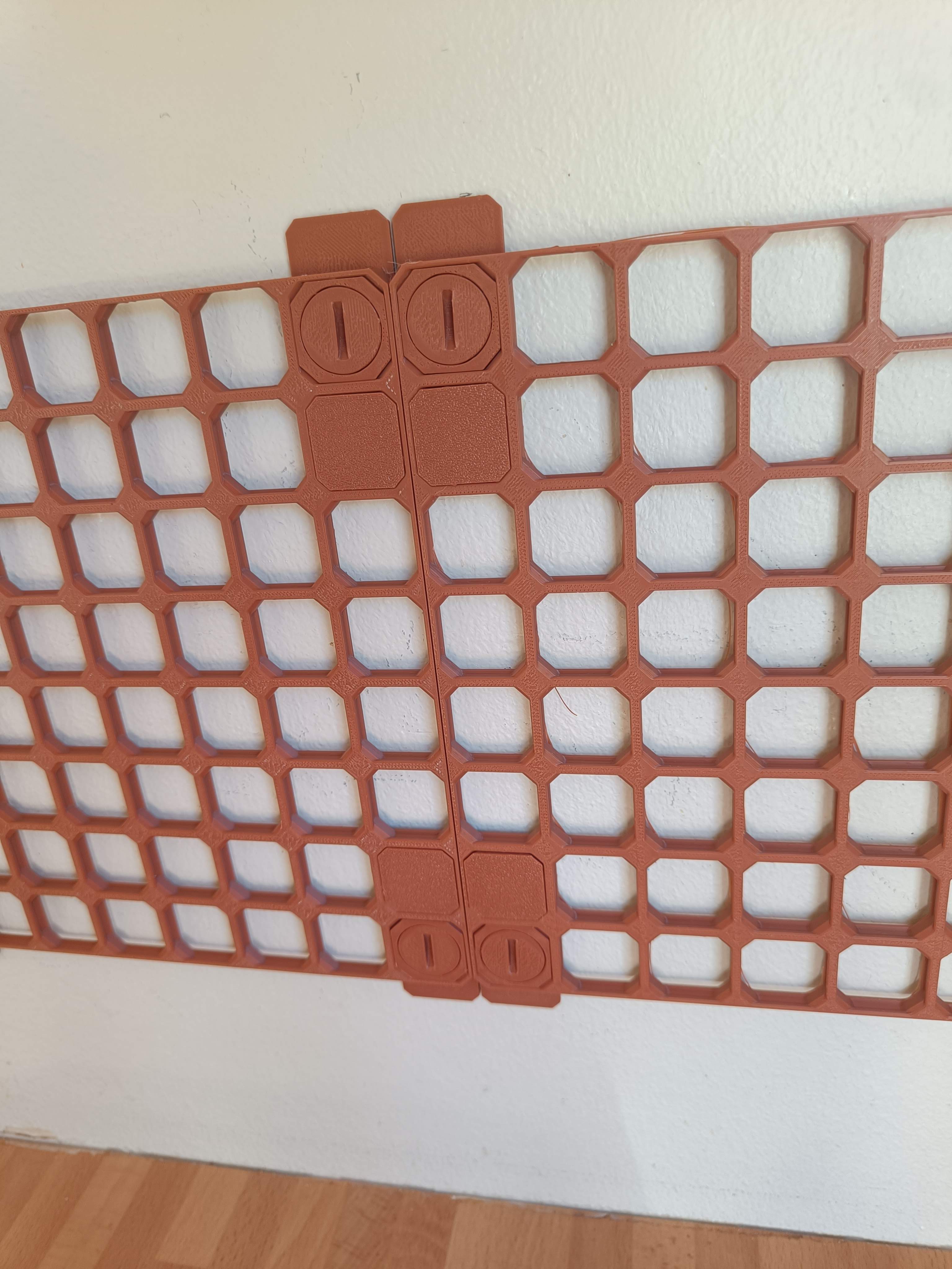 openGrid - Removable Medium Command Strip Mount