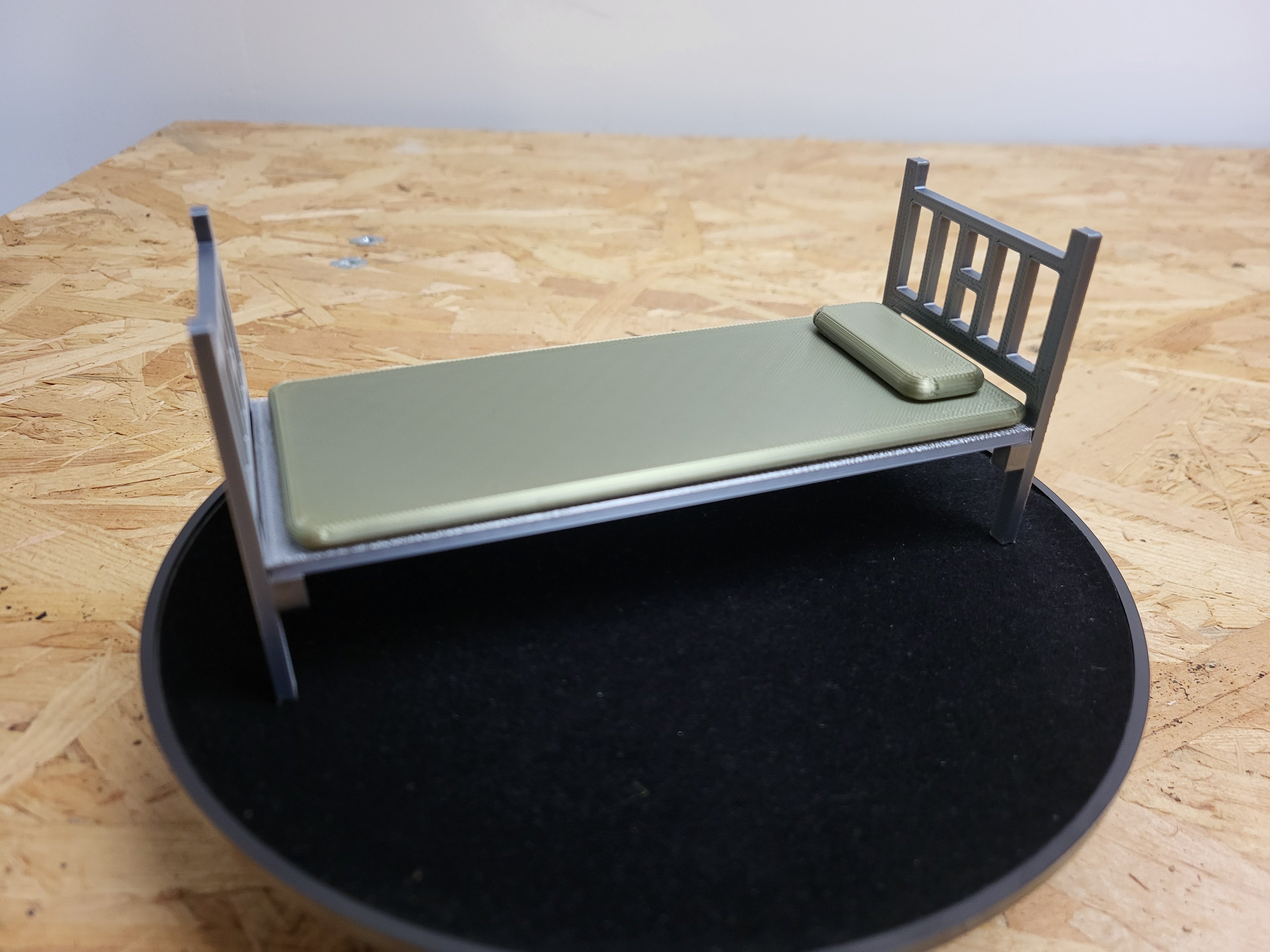 Bed for Dummy 13