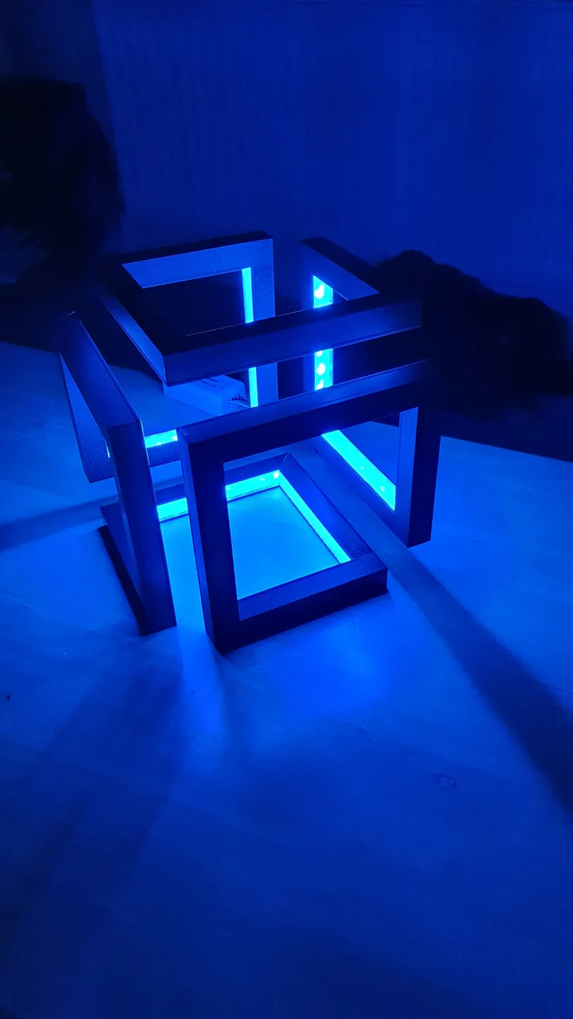 Infinity cube light