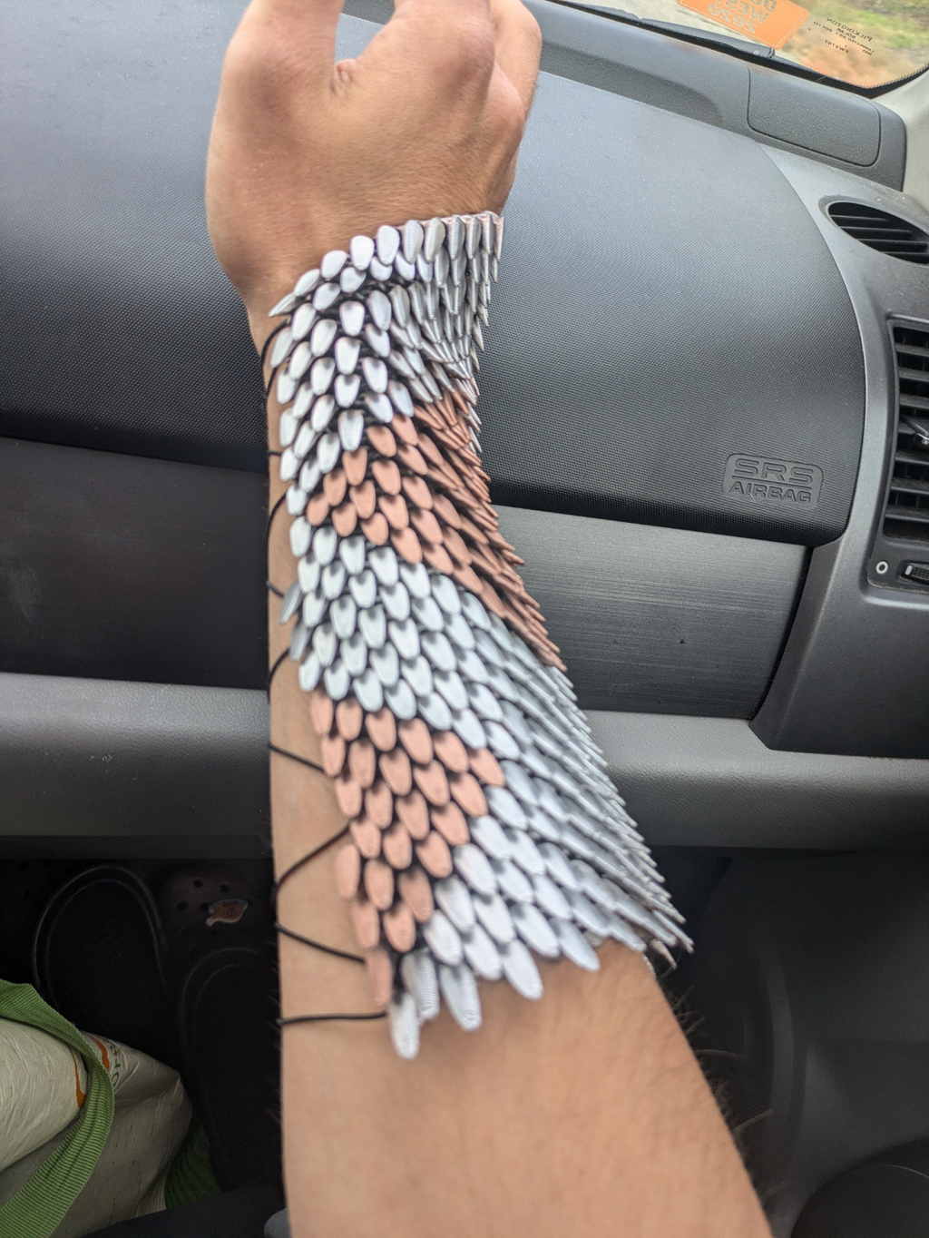 chainmail fabric arm bracer