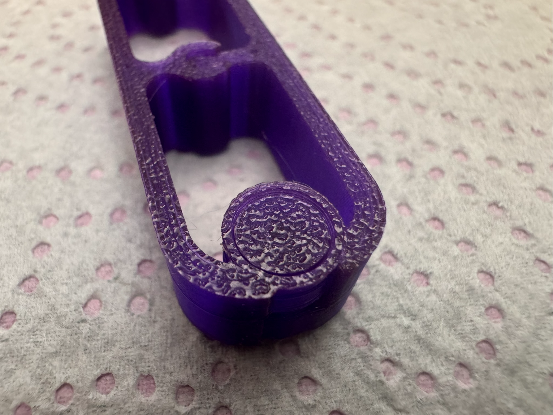 Cable clip