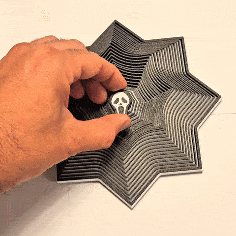 Fidget Spiderweb Twist XL with 6 Halloween pins