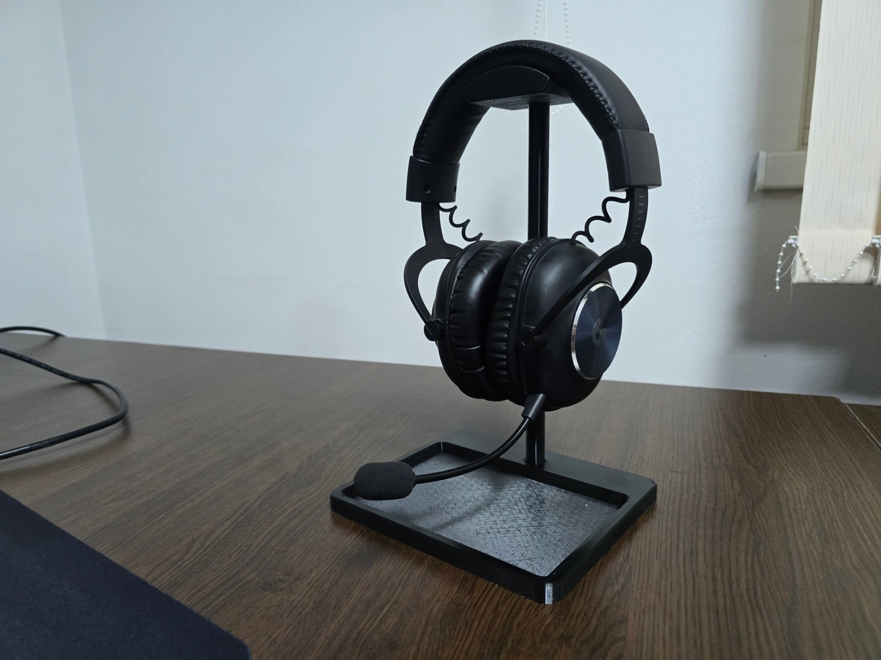 Headphone Stand TZ Design