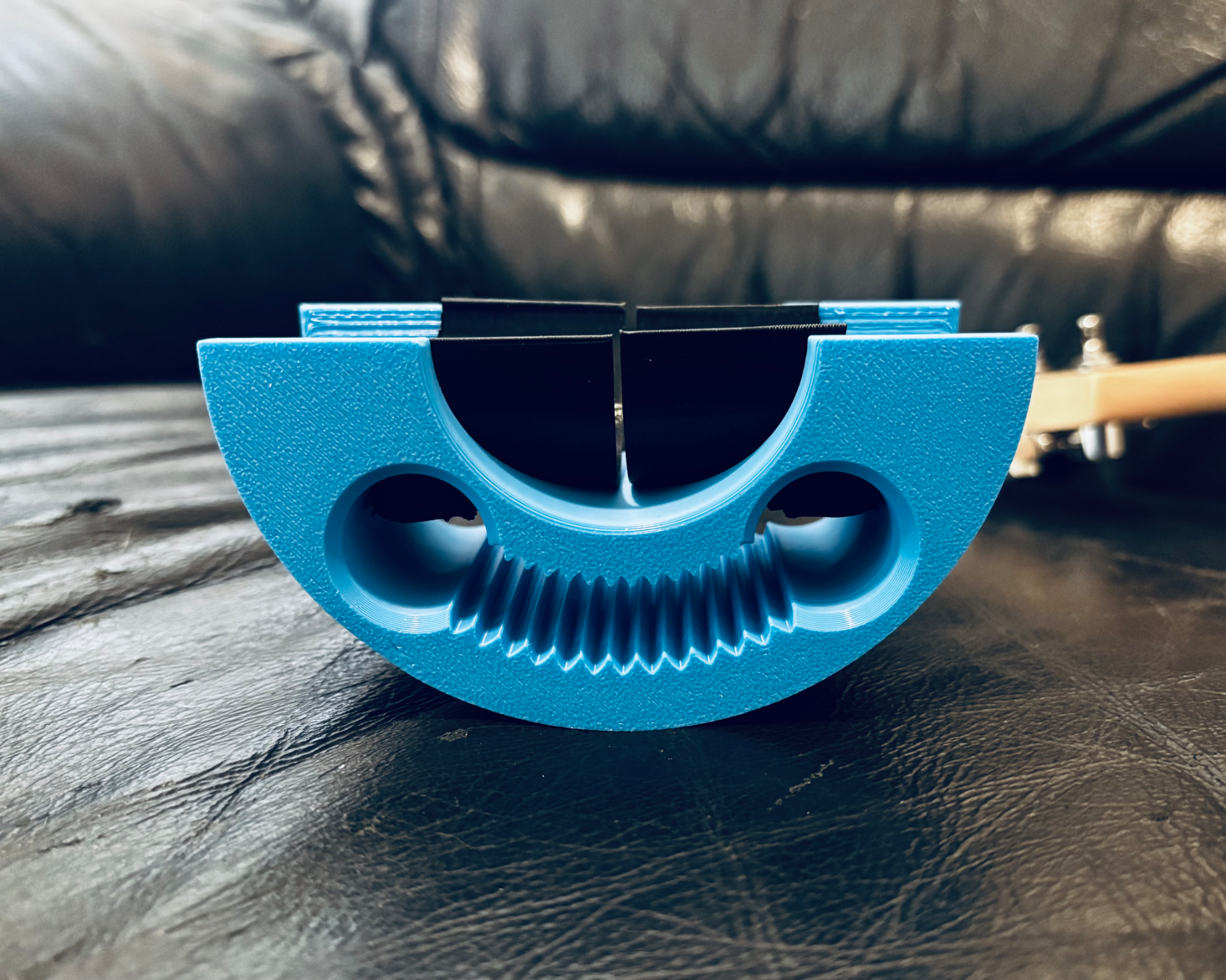 Guitar Neck Stand with Rubber Inserts Neckrest