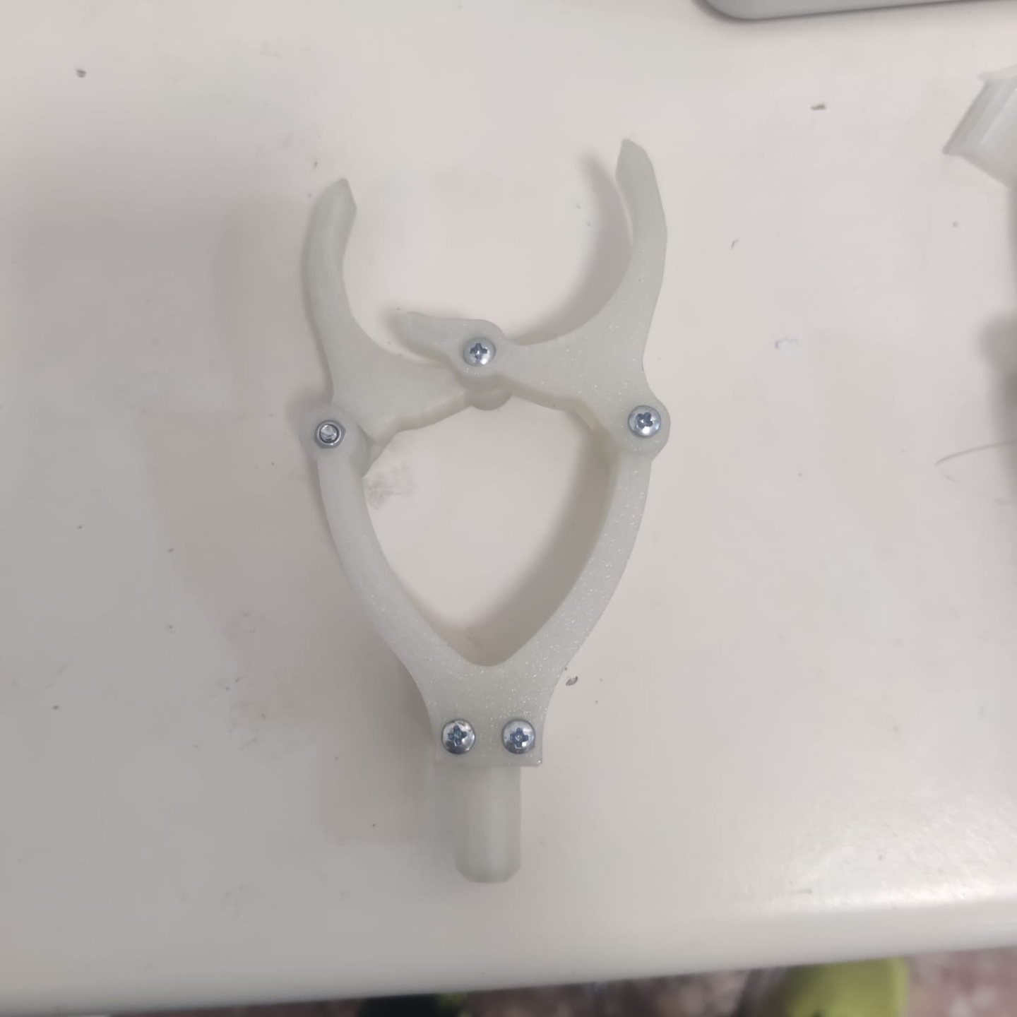 Safety rod rest compatible FOX
