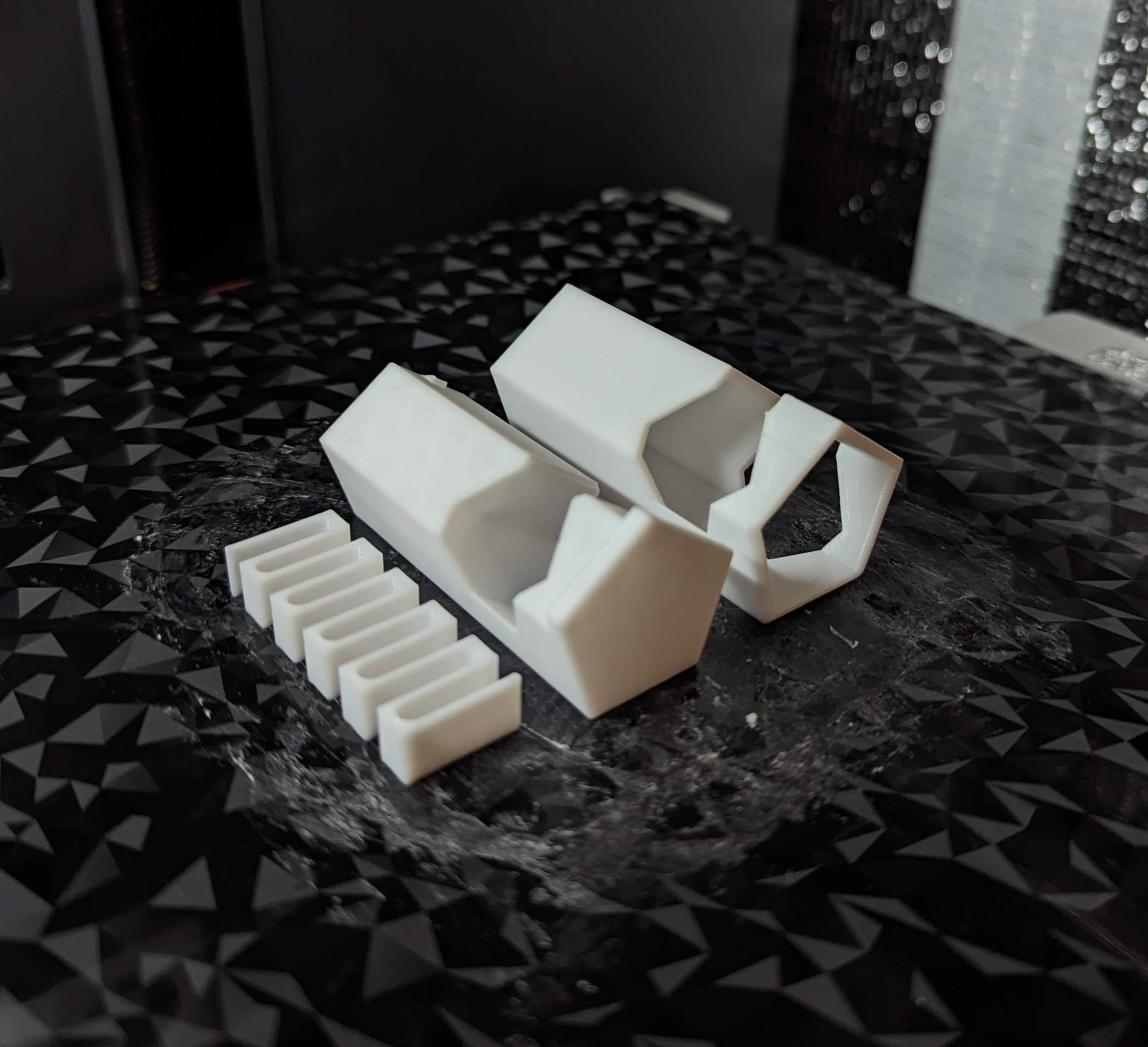 Bag clip - No supports needed "Polygonal" version