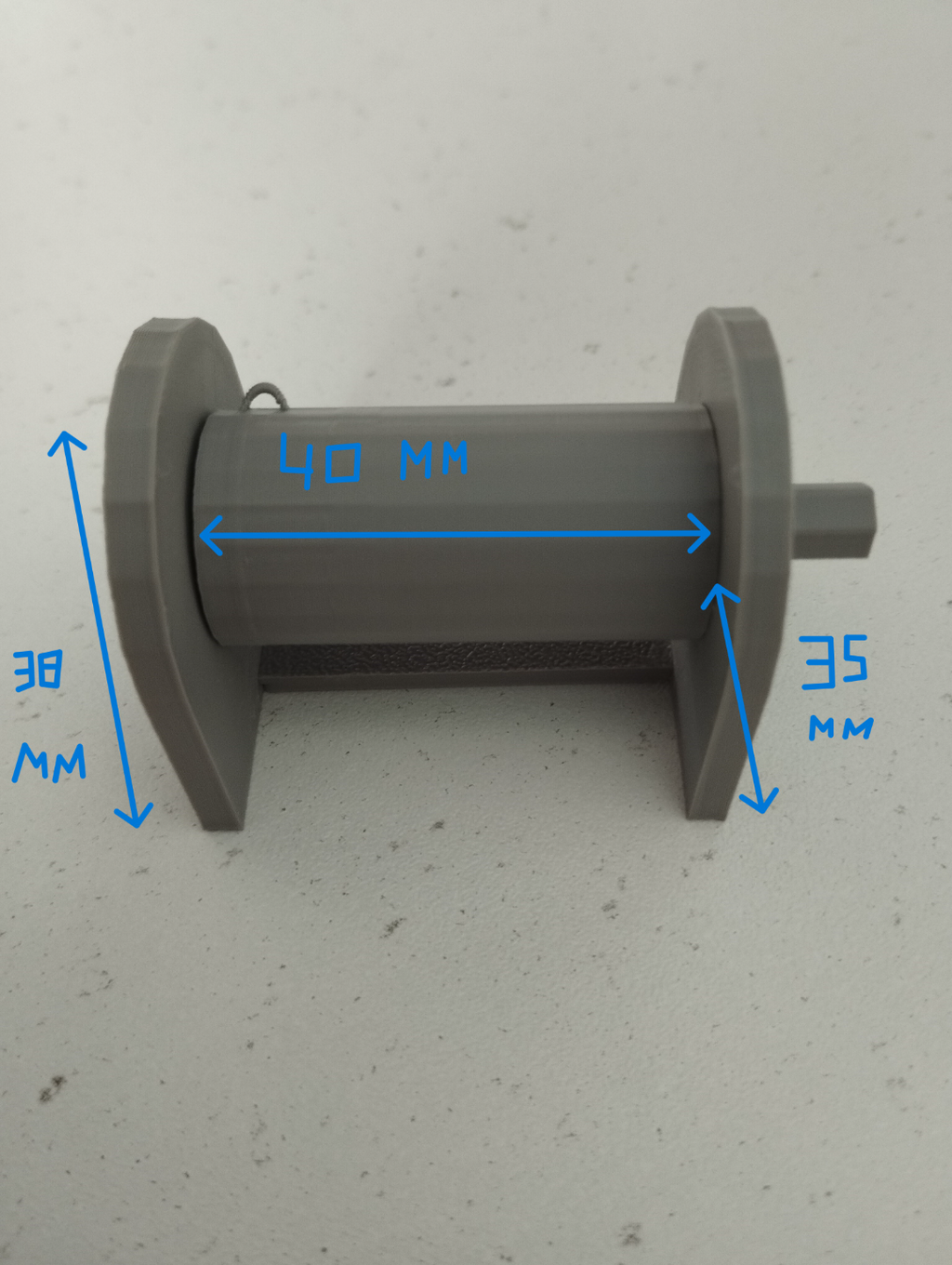 Spool for string or jewelry chain