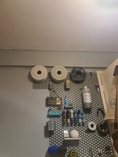 Honeycomb Storage Wall/HSW Spool holder