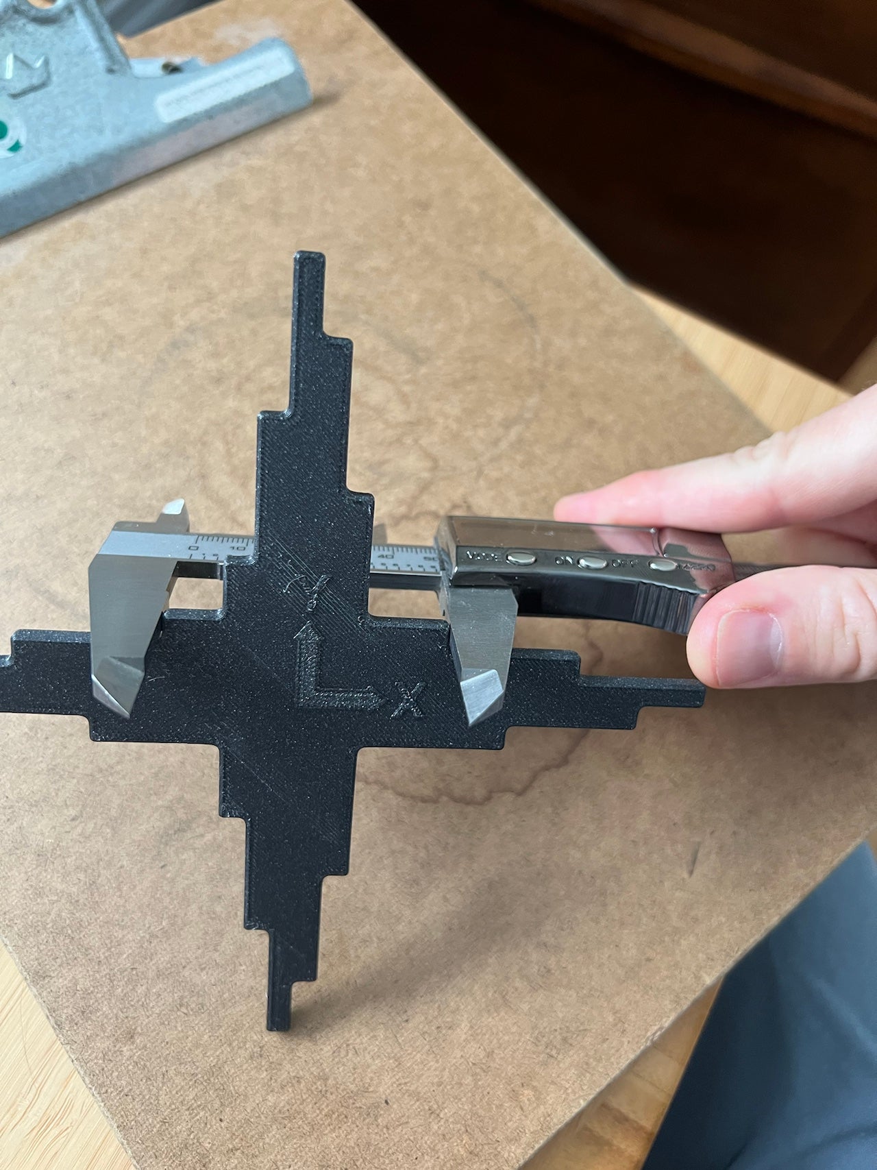 CaliCross: A Handy Tool for 3D Printer Dimensional Accuracy