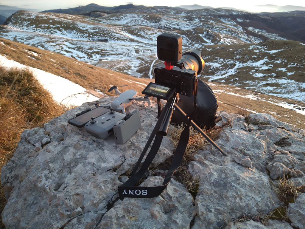 GoPro stand for Sony alpha