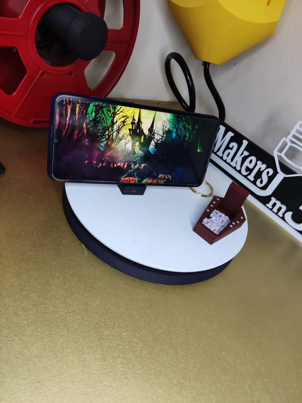 KEYCHAIN PHONE HOLDER COFFIN (LLAVERO ATAUD PORTA CELULAR)