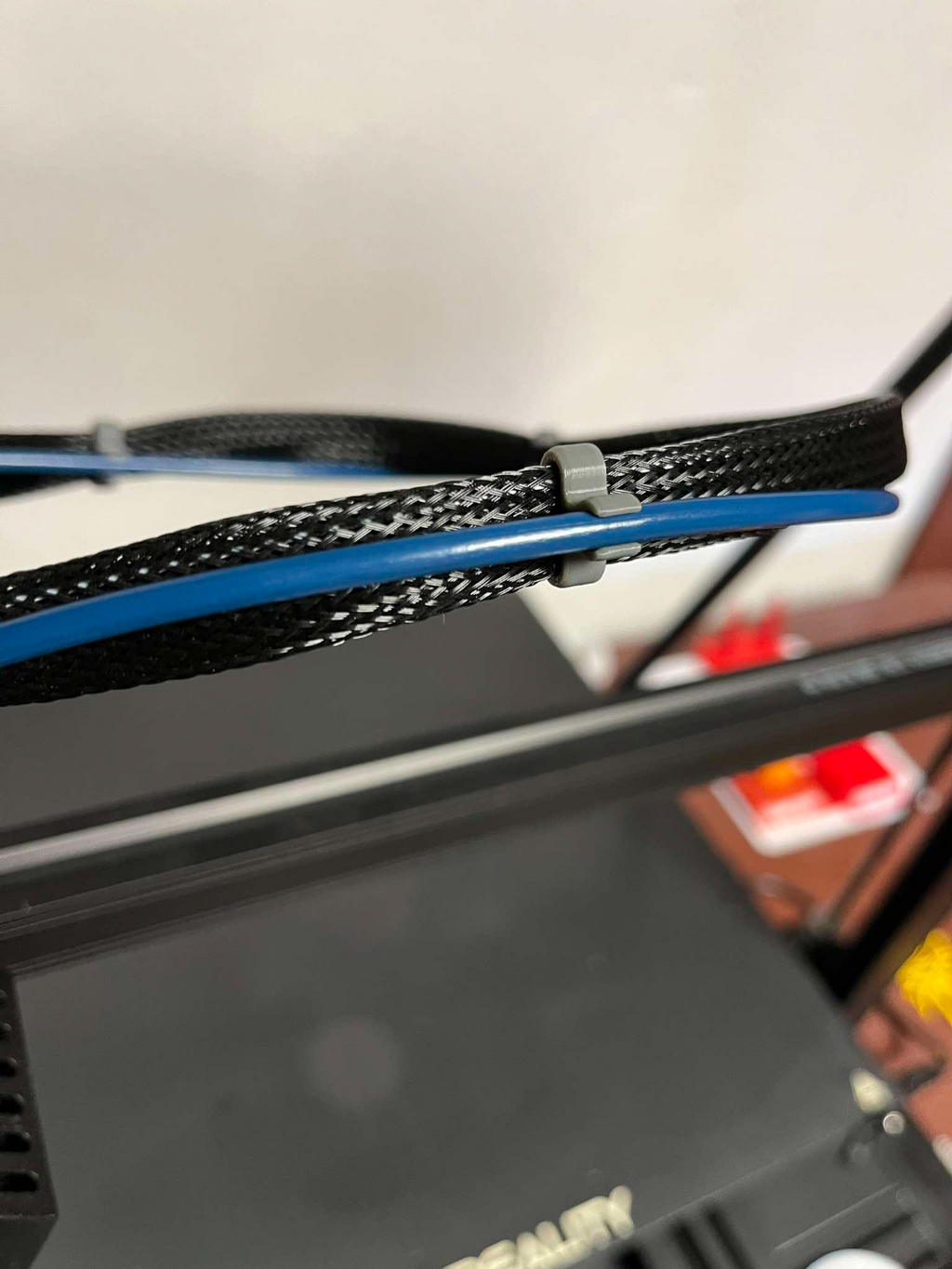 Creality Cr-6 Max cable bowden clip