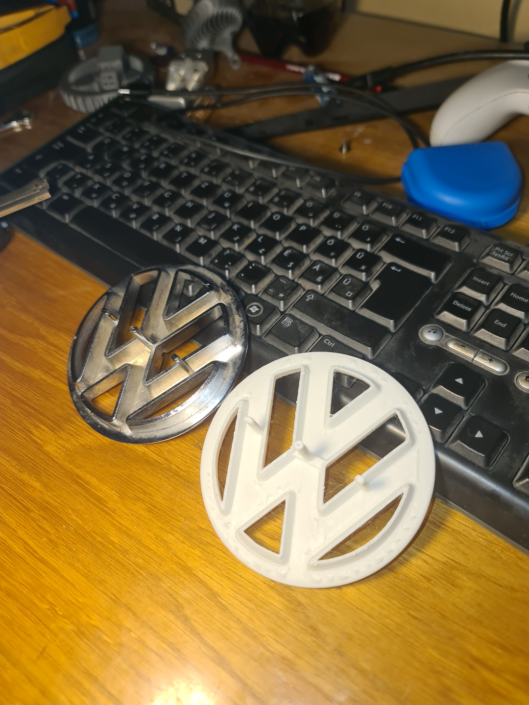 Volkswagen T3 Back Emblem