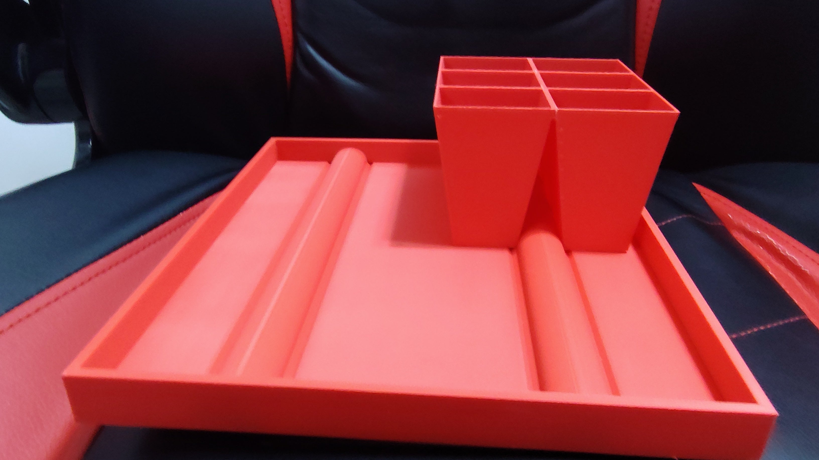 Planter w Tray