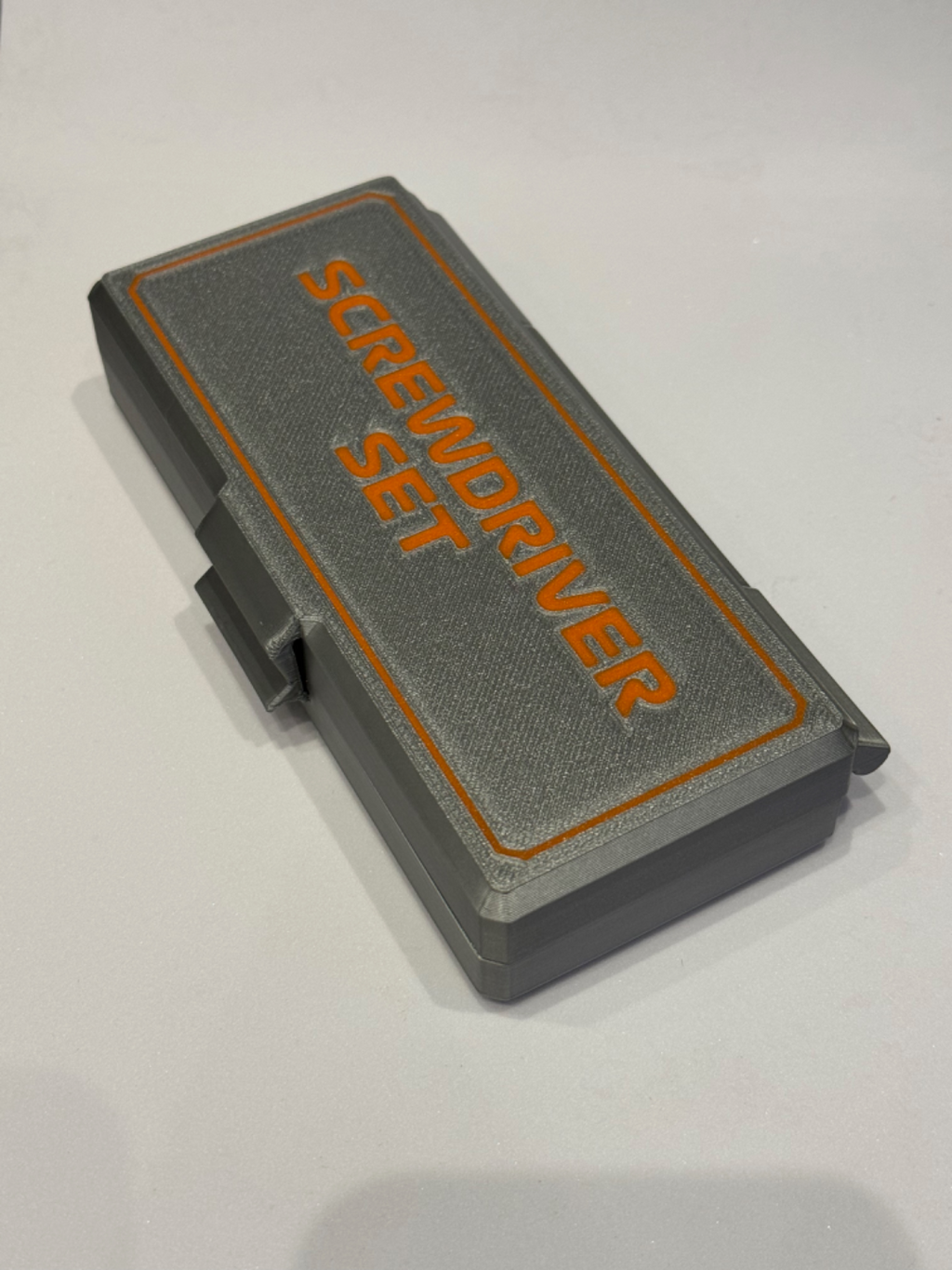Ultimate Screwdriver Box with integrated hinges